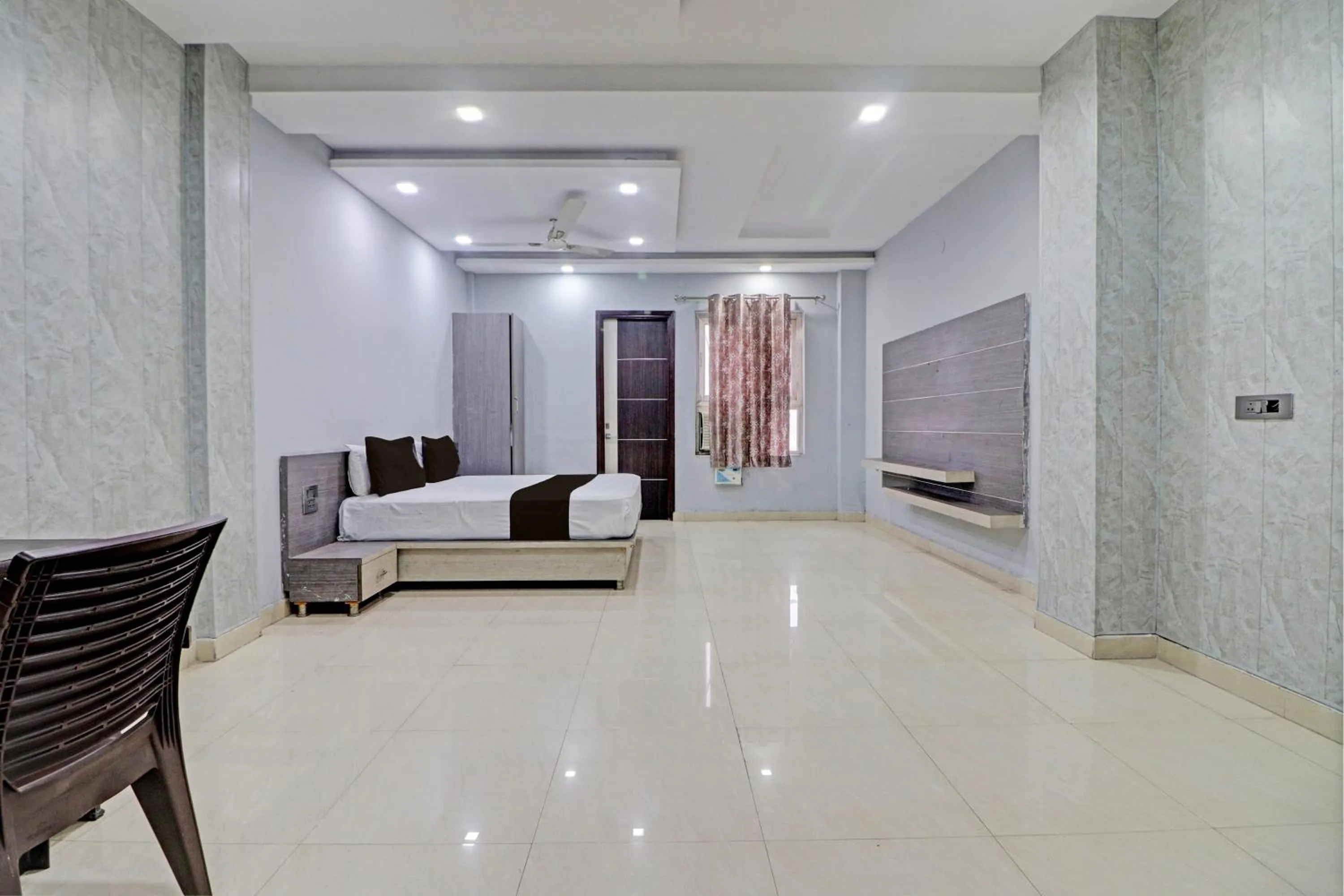 Bedroom in Grand Townhouse