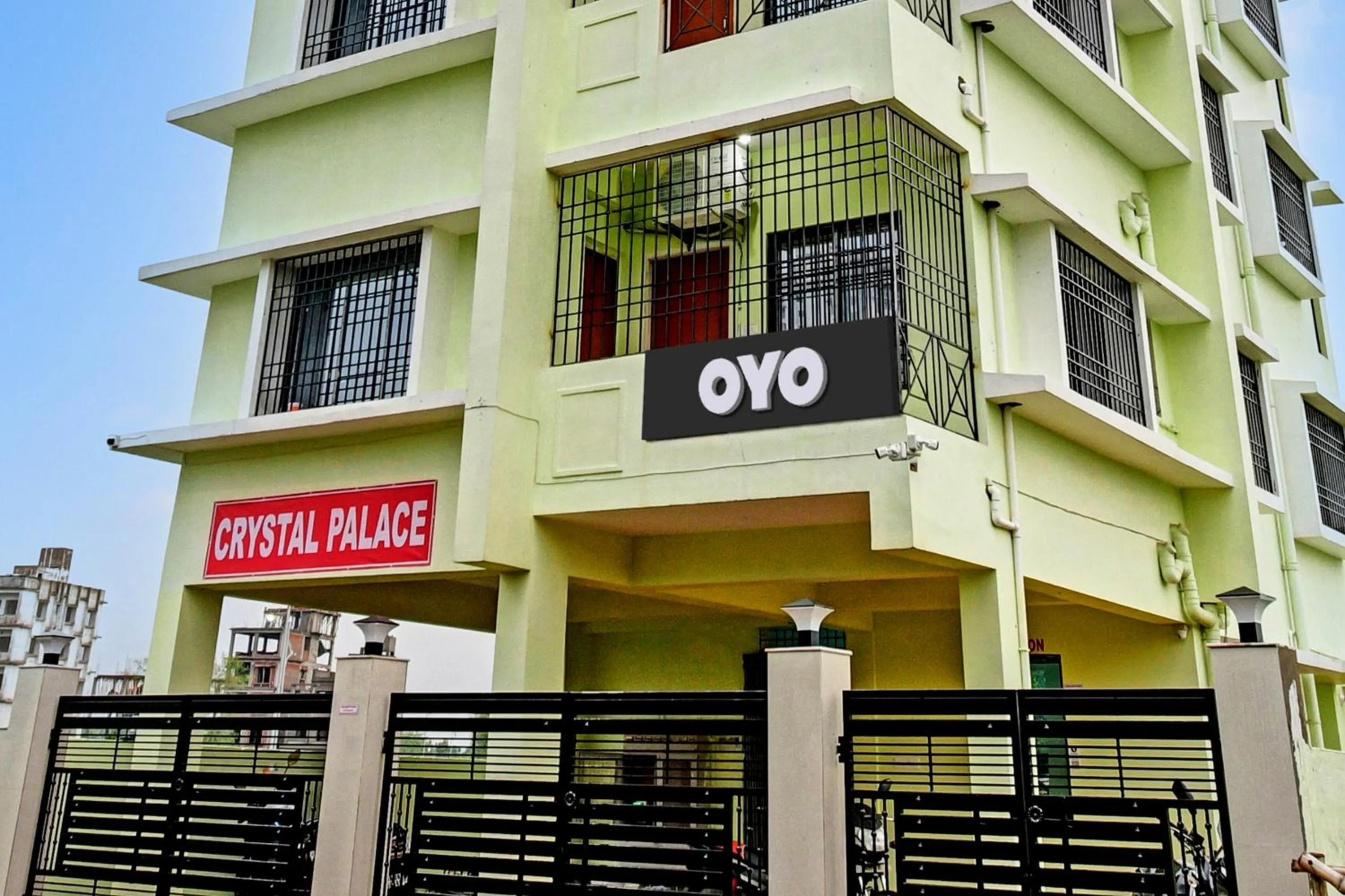 Facade/entrance in Hotel O Crystal Palace Tata Medical Centre