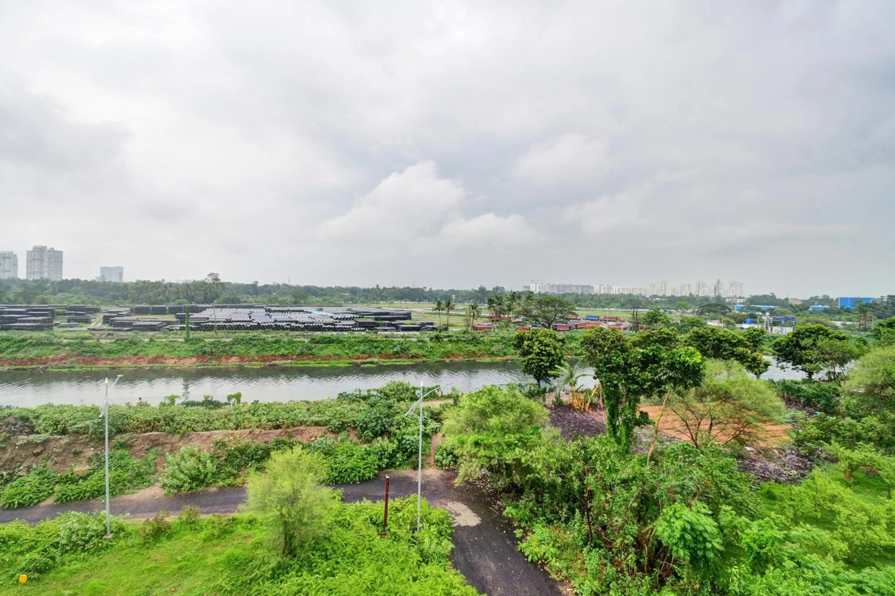 Facade/entrance in Hotel O Crystal Palace Tata Medical Centre