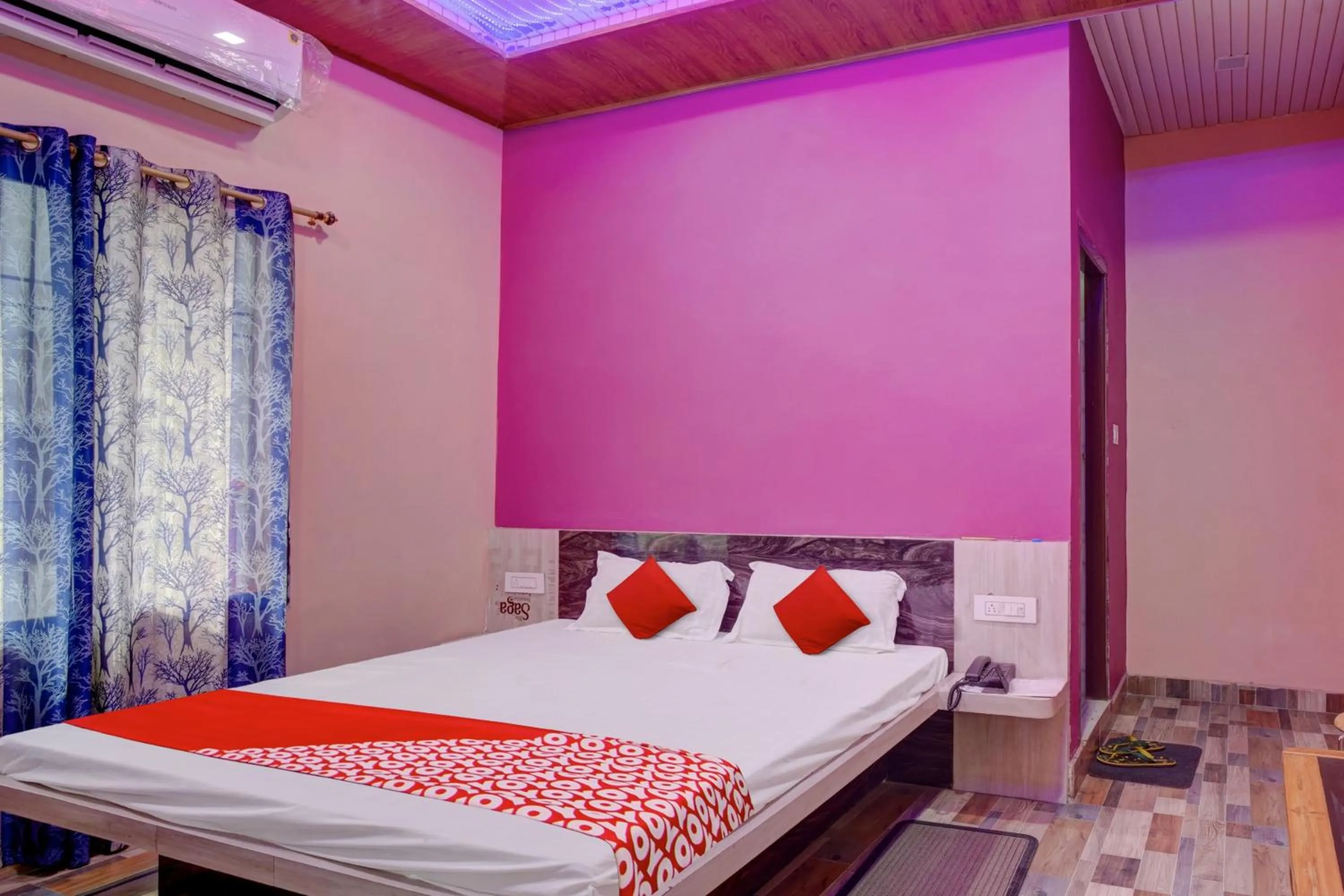 Bedroom in Hotel O Siddhi Vinayak