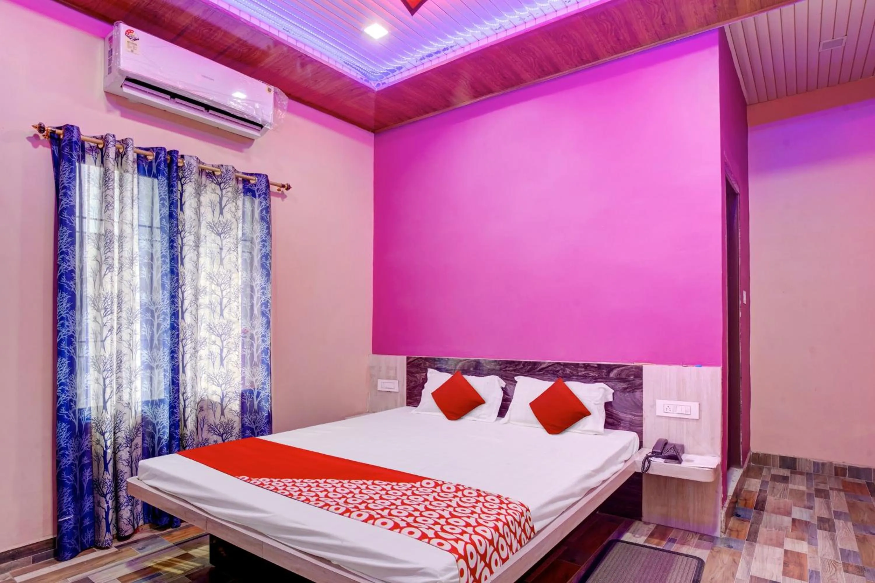 Bedroom in Hotel O Siddhi Vinayak