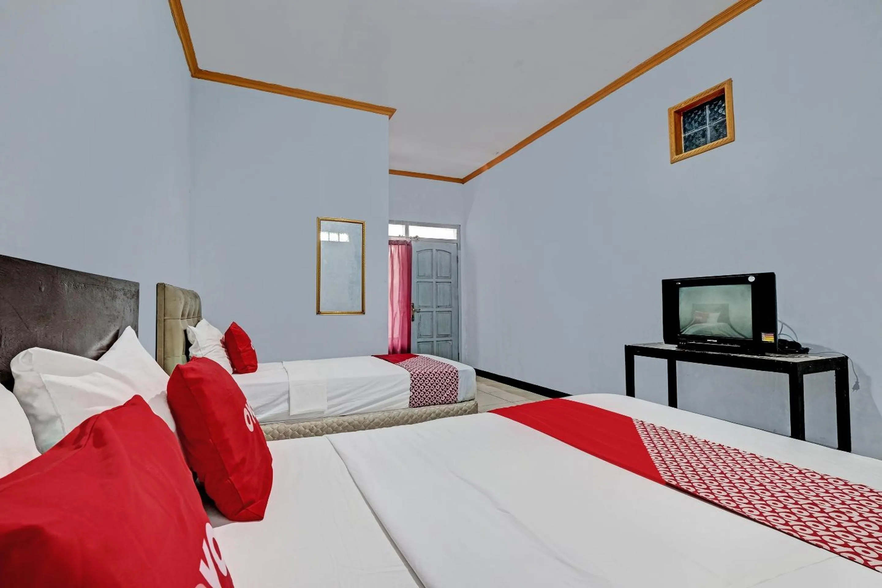 Bedroom in OYO 92605 Hotel Las Vegas