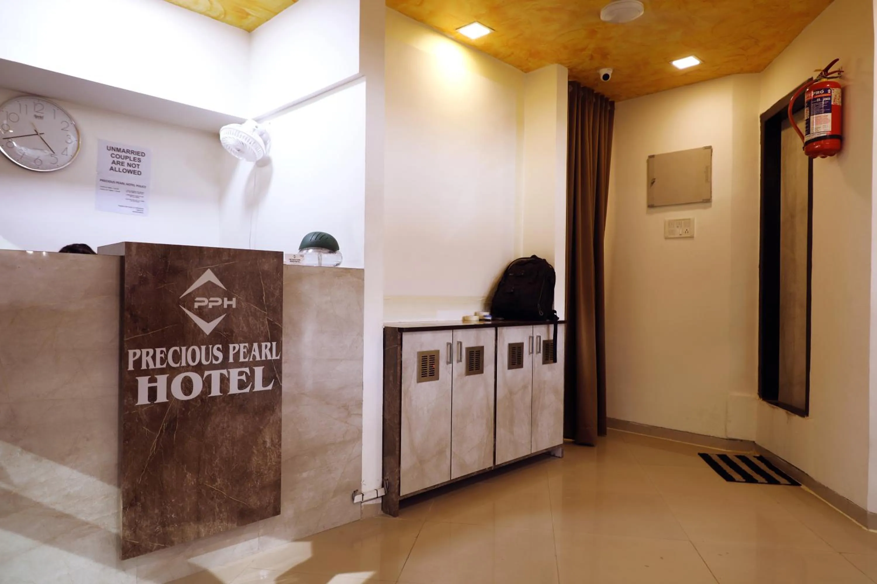 air conditioner in Hotel Precious Pearl