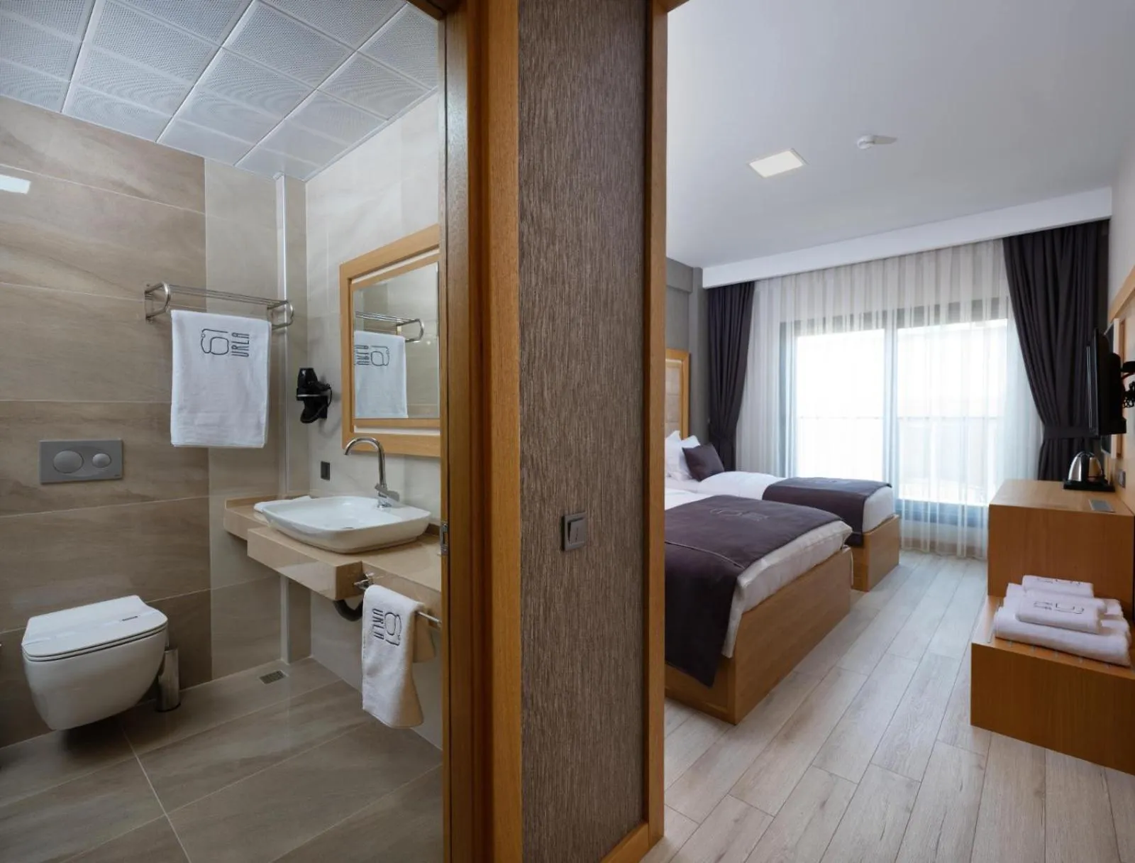 Shower, Bed in Ma-Si Urla Hotel