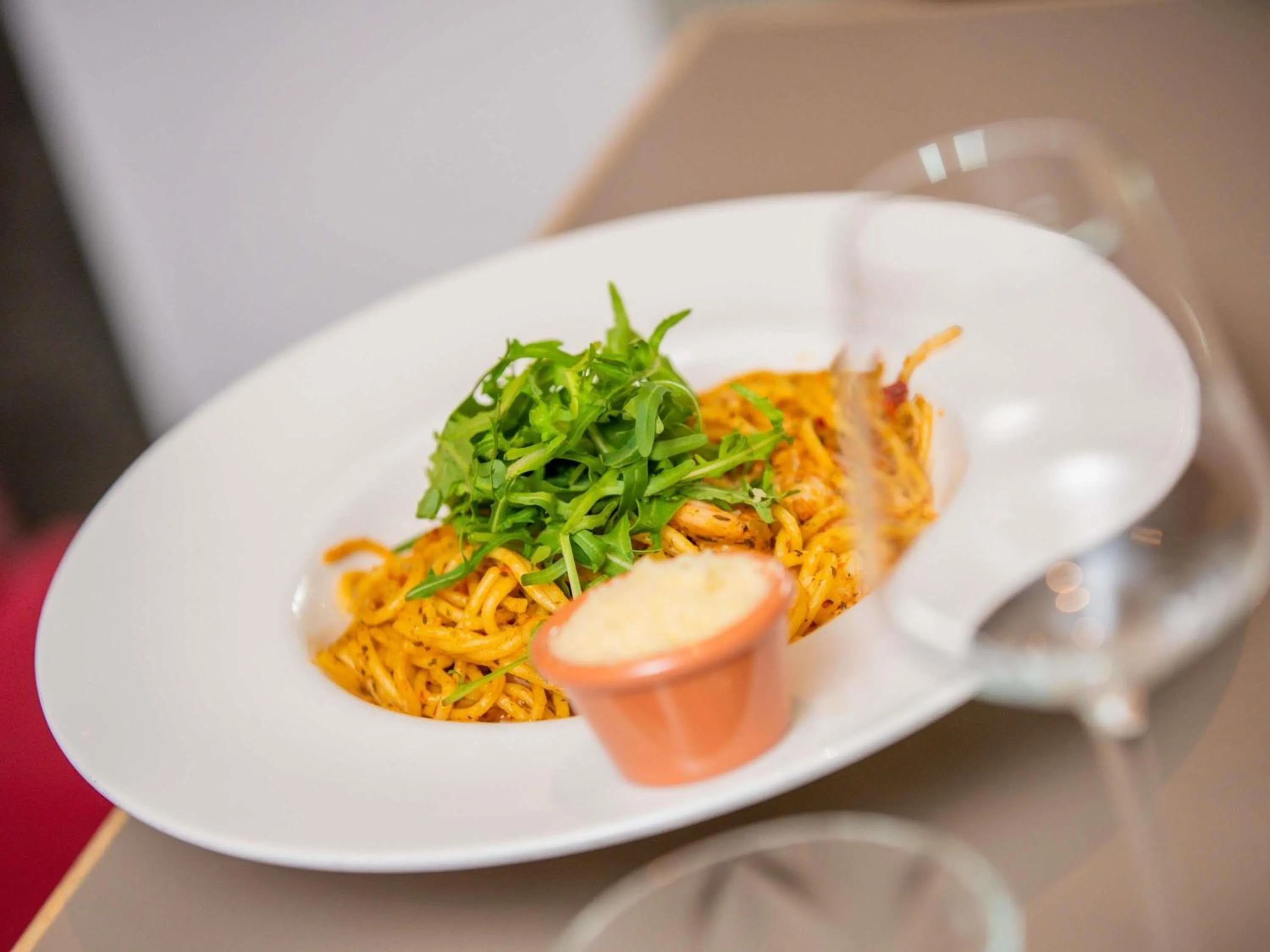 Restaurant/places to eat in Novotel Rotterdam Brainpark