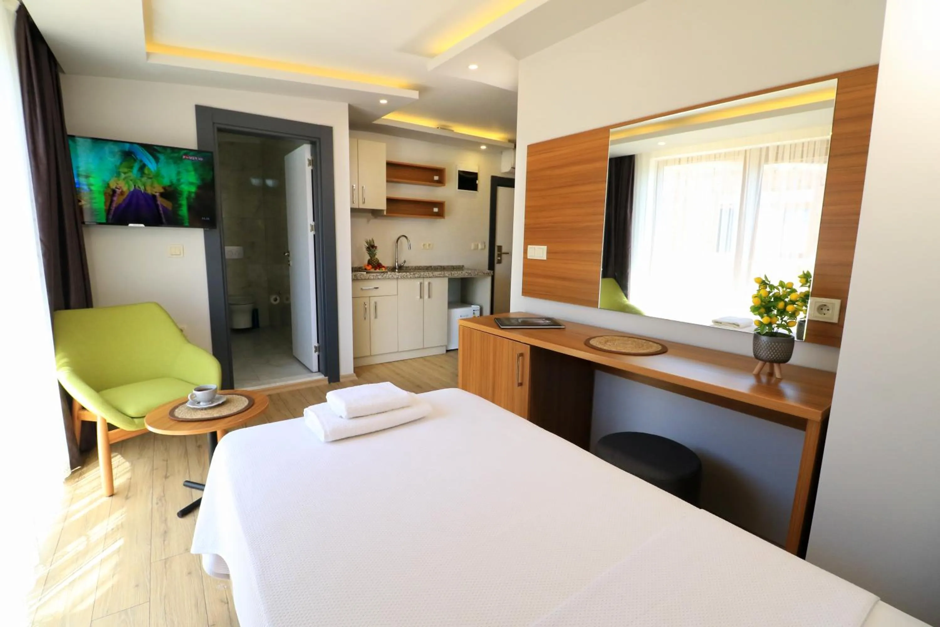 Bedroom in ALMIRCAN HOTEL