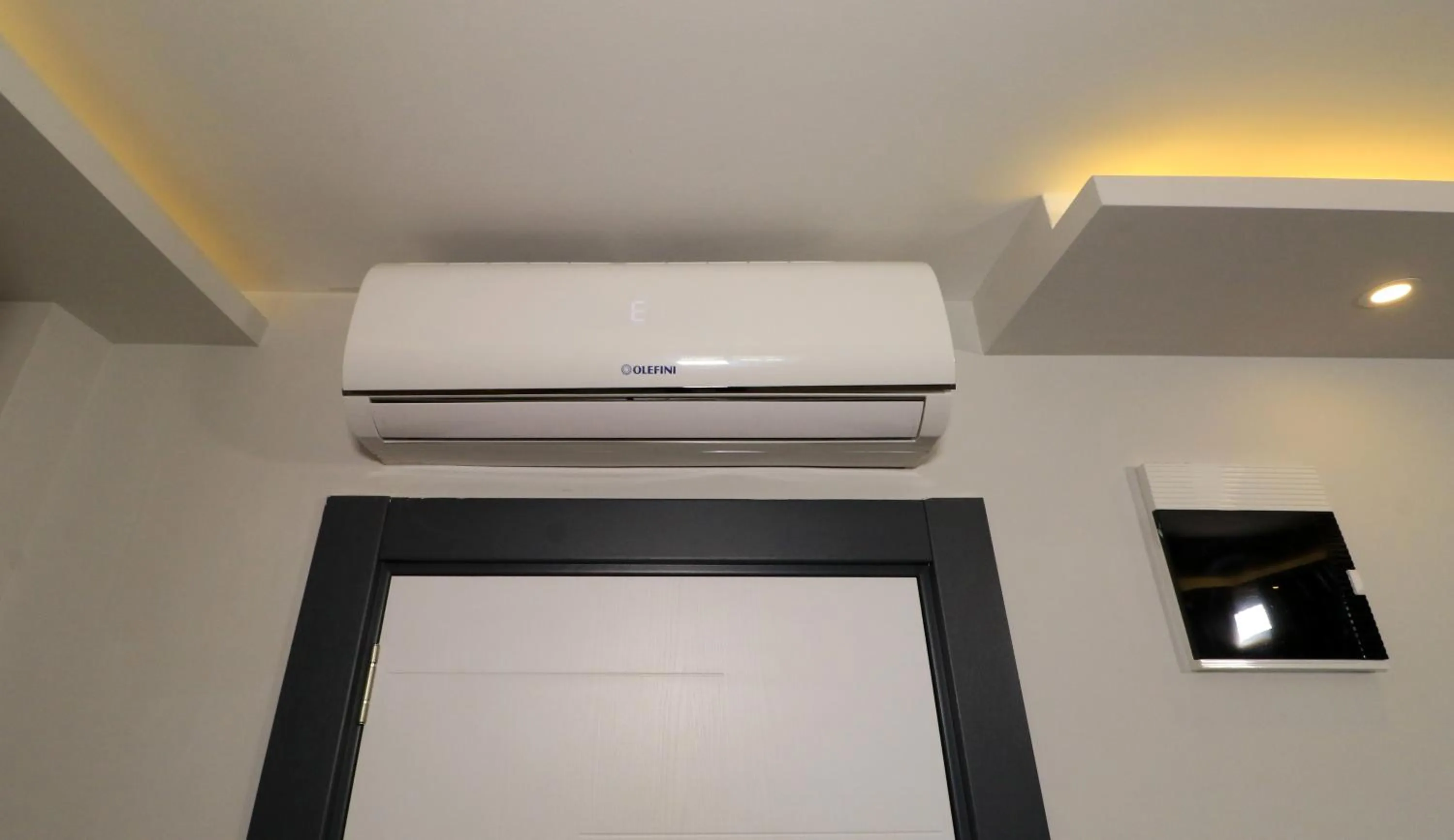 air conditioner in ALMIRCAN HOTEL