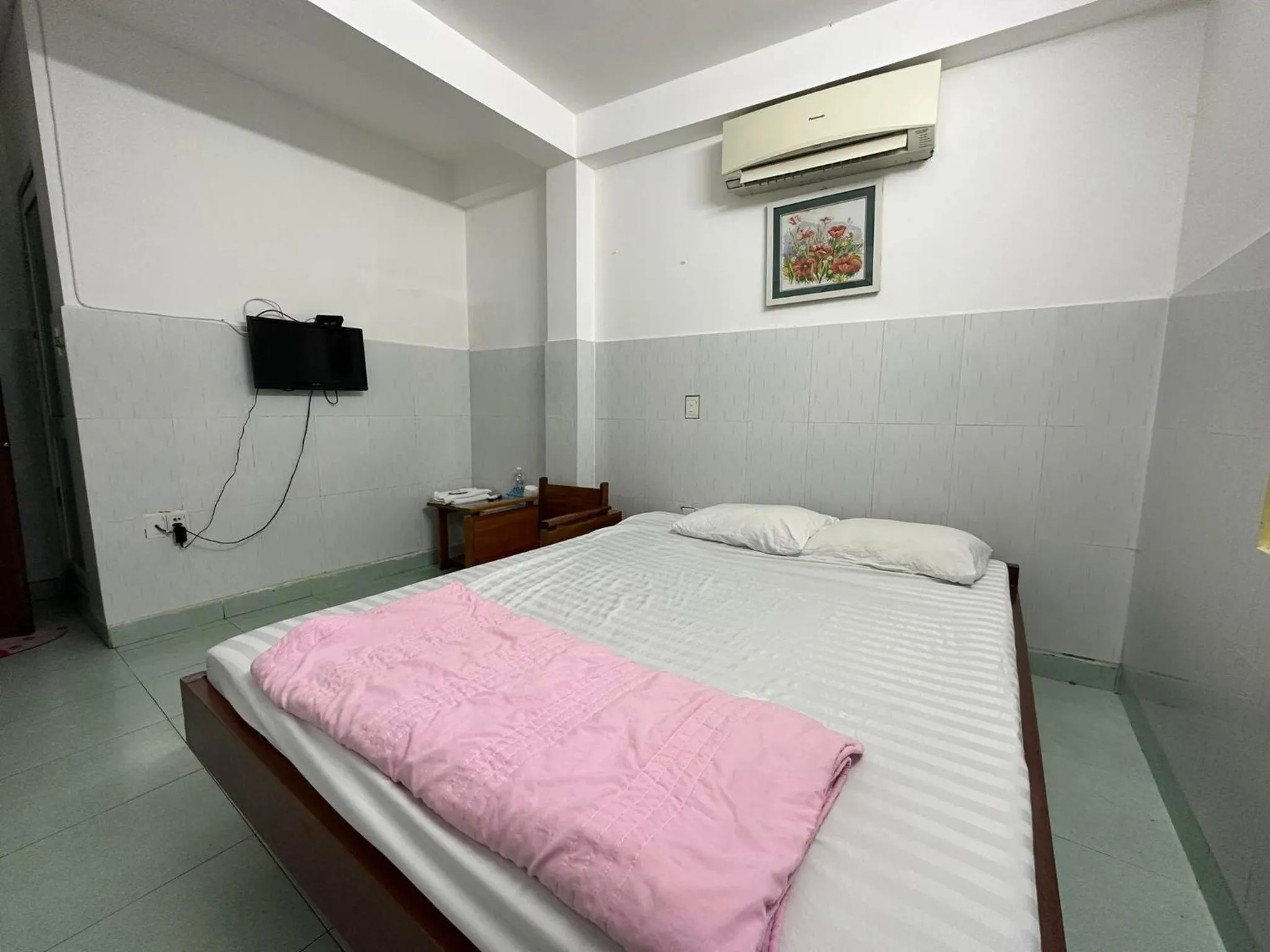 Bedroom, Bed in OYO 1182 An Binh Motel