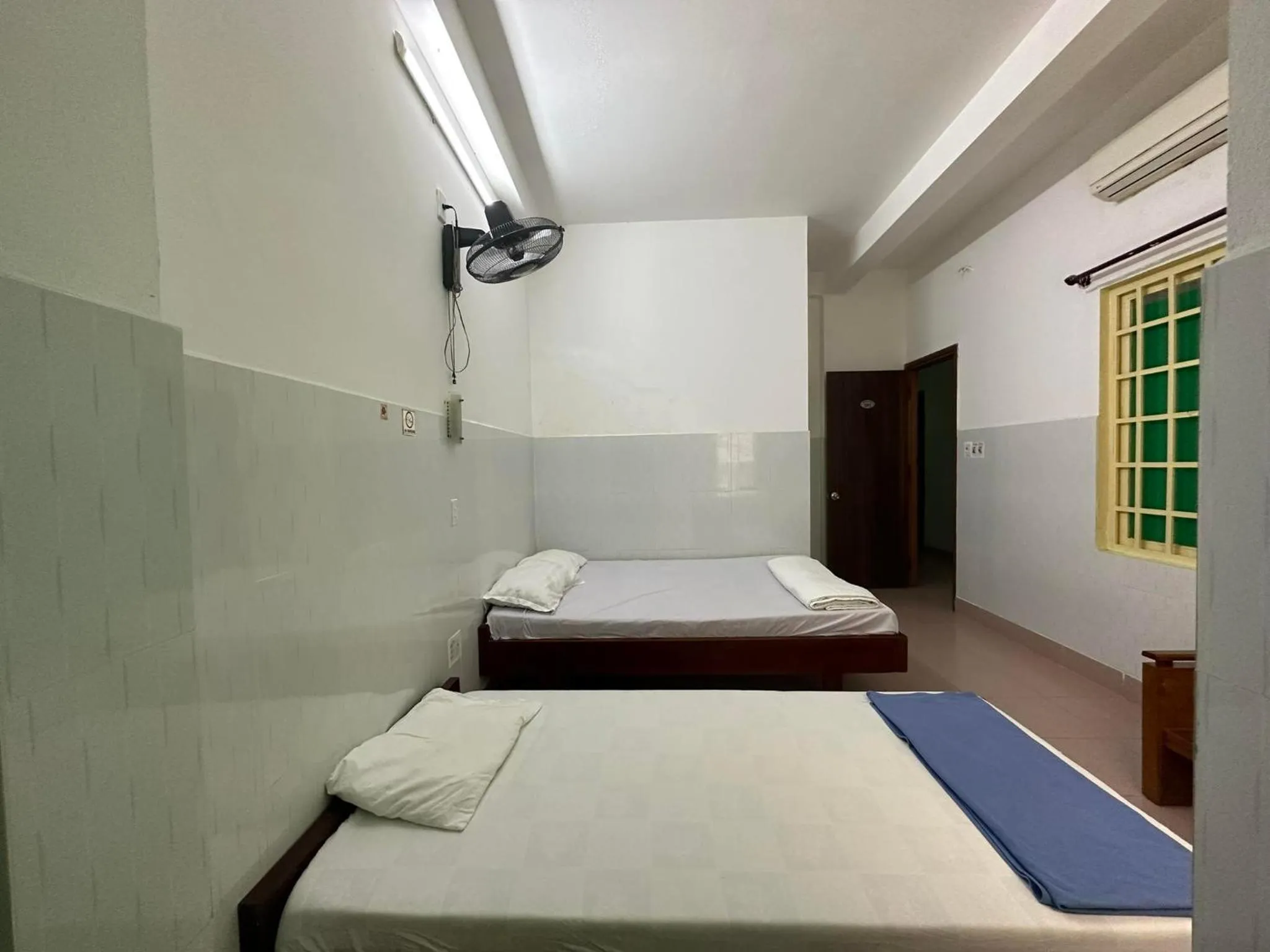 Bedroom, Bed in OYO 1182 An Binh Motel