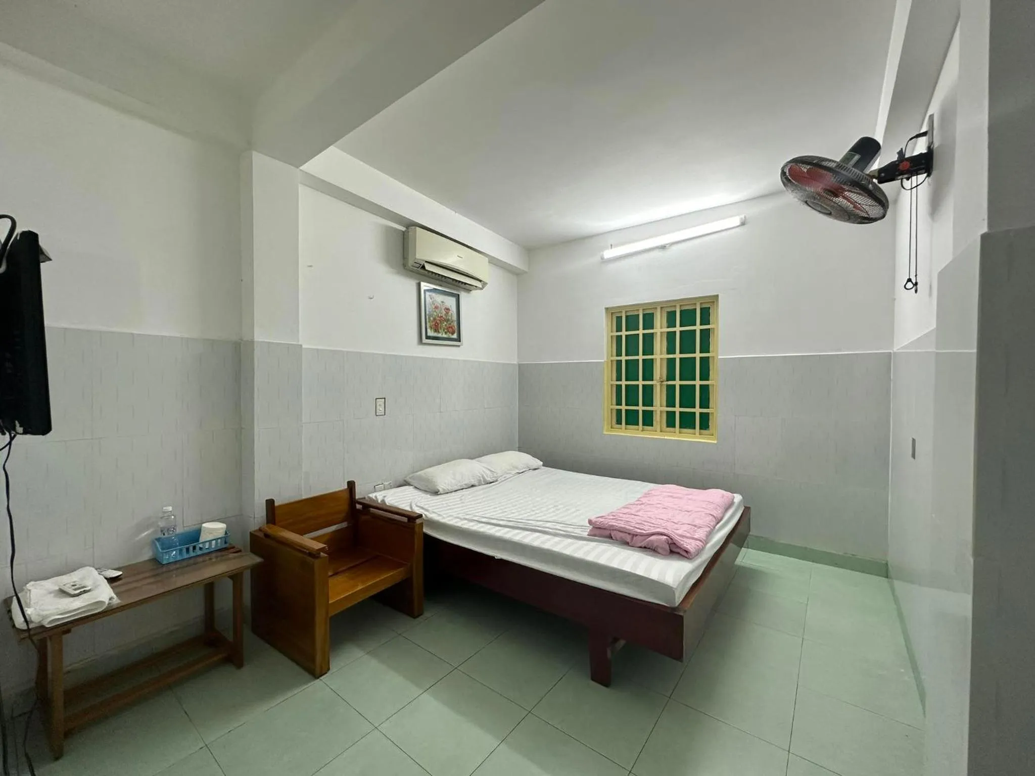 Bedroom, Bed in OYO 1182 An Binh Motel