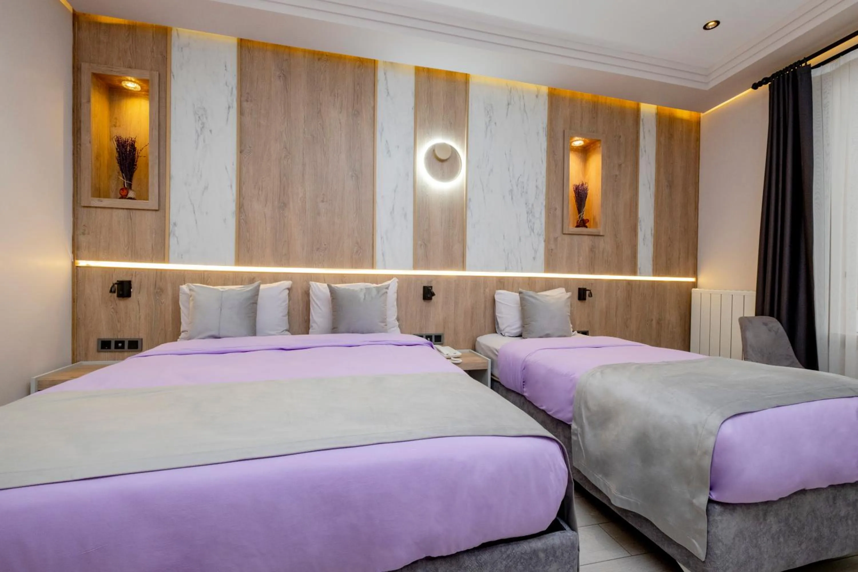 Bedroom, Bed in Lavender Airport Hotel