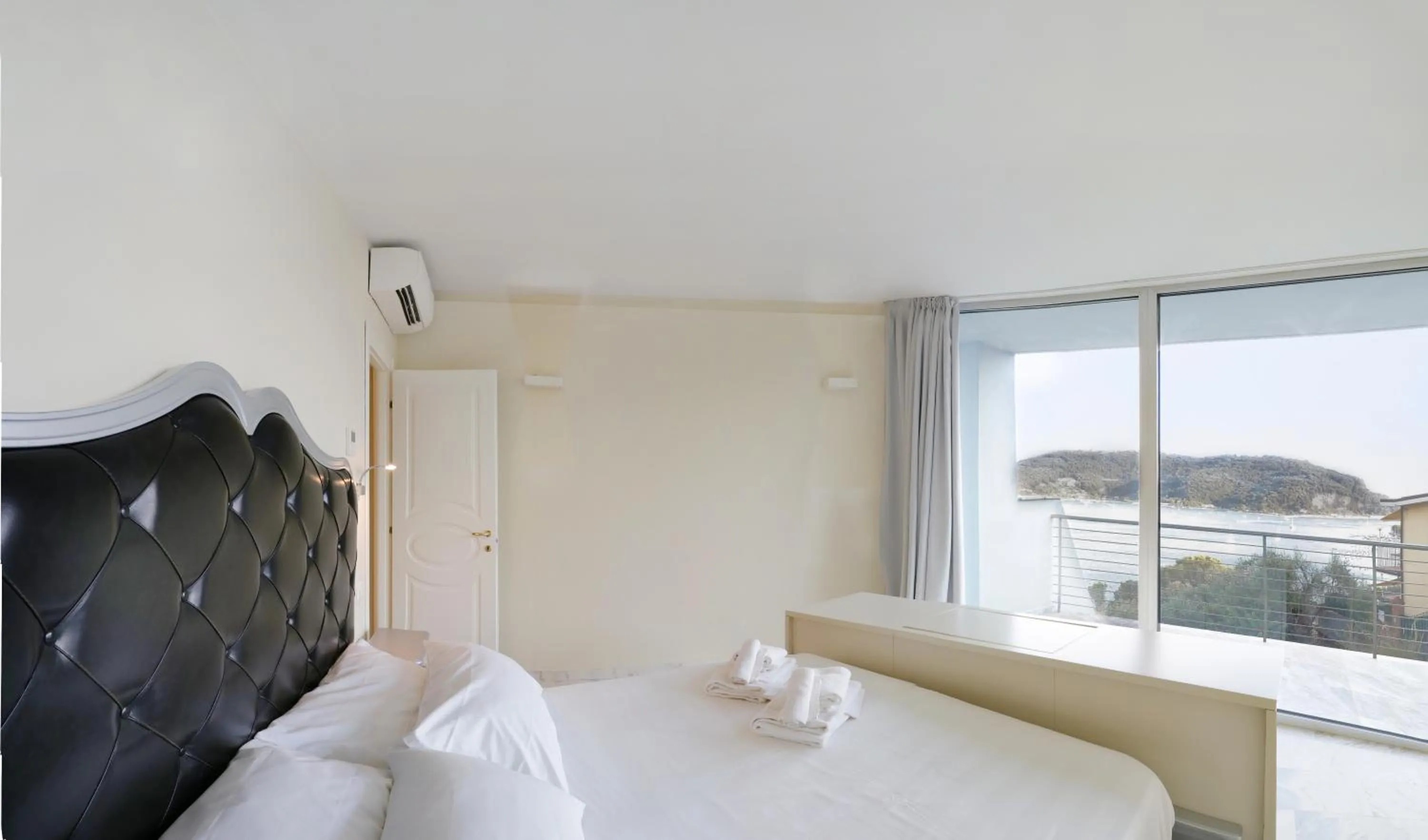 Bedroom, Bed in Cristallo Park Hotel