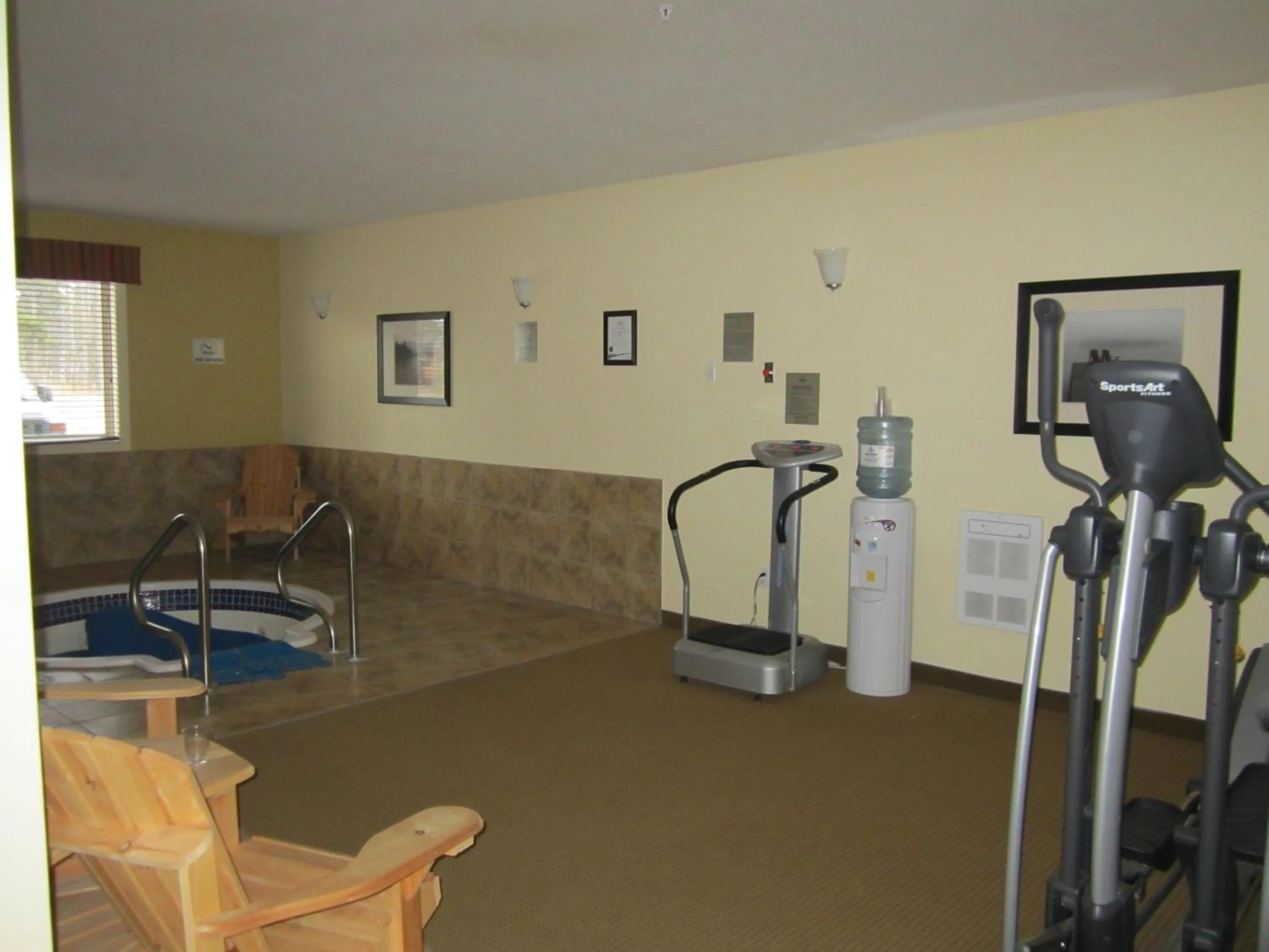 Fitness centre/facilities in Trend Mountain Hotel & Conference Centre