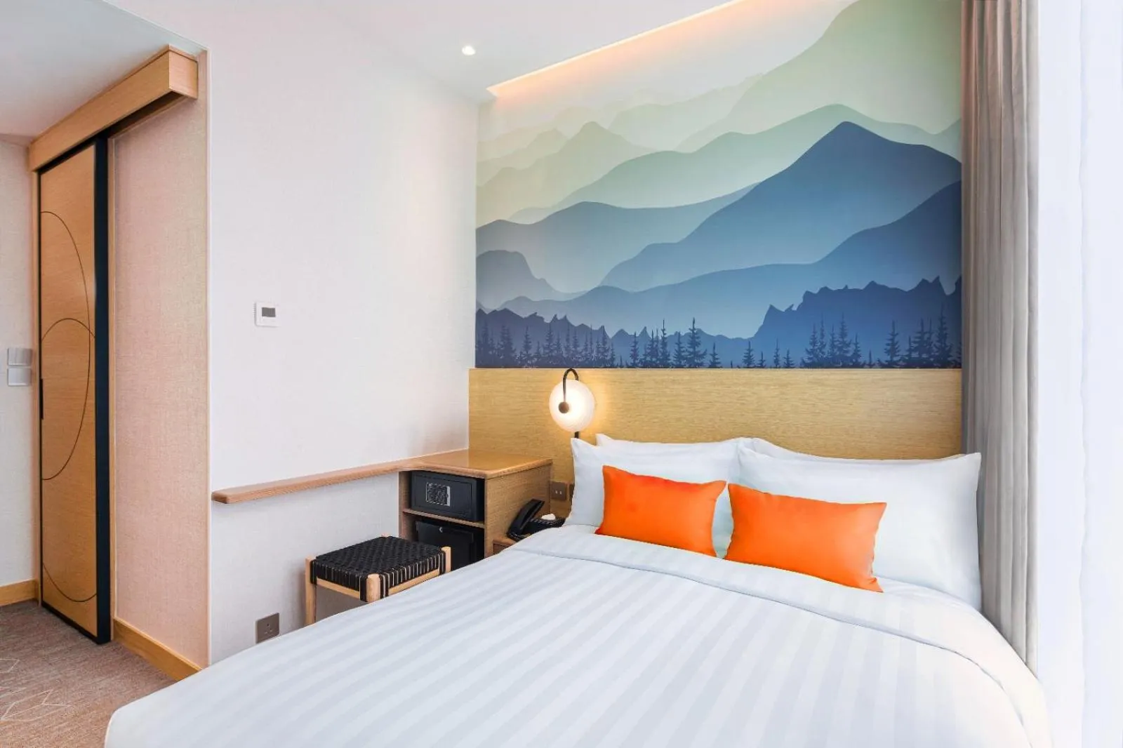 Bedroom, Bed in Hotel YX Lai Chi Kok