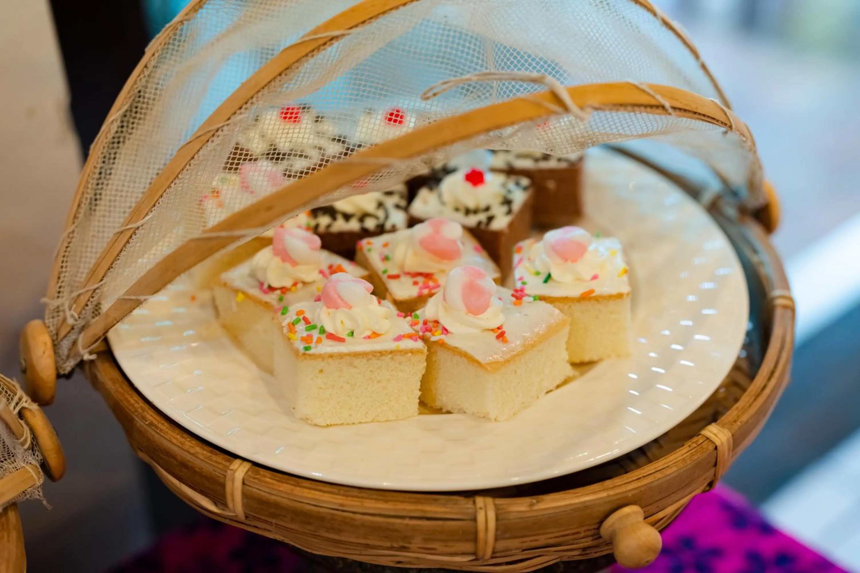 Restaurant/places to eat in Viang Thapae Resort