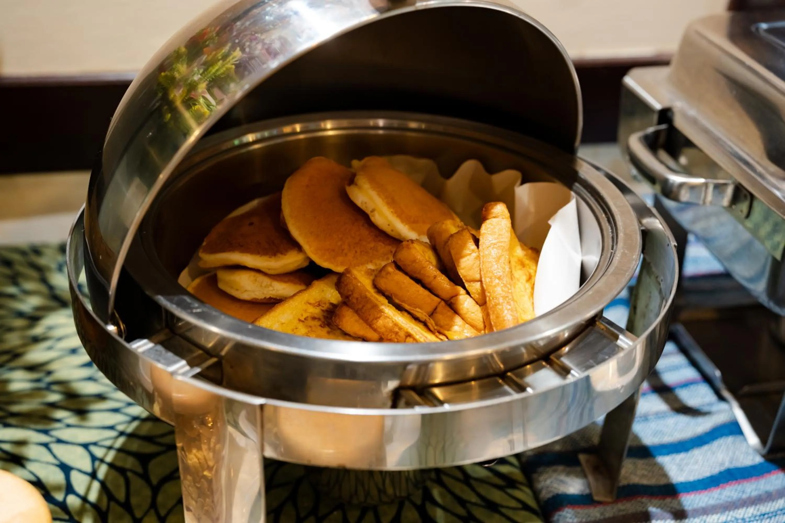 Restaurant/places to eat in Viang Thapae Resort