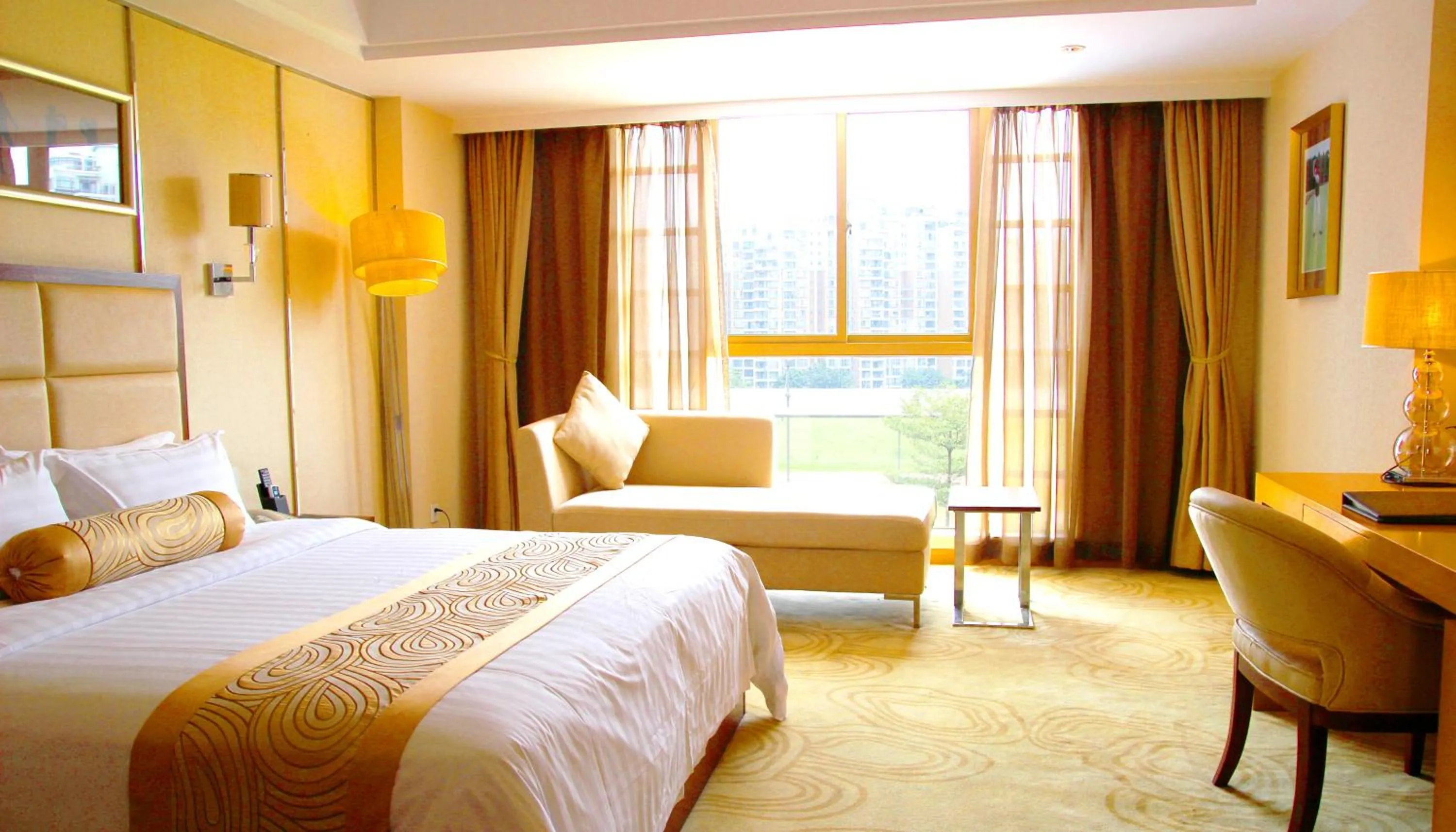 Bedroom in Aoyuan Golf Hotel