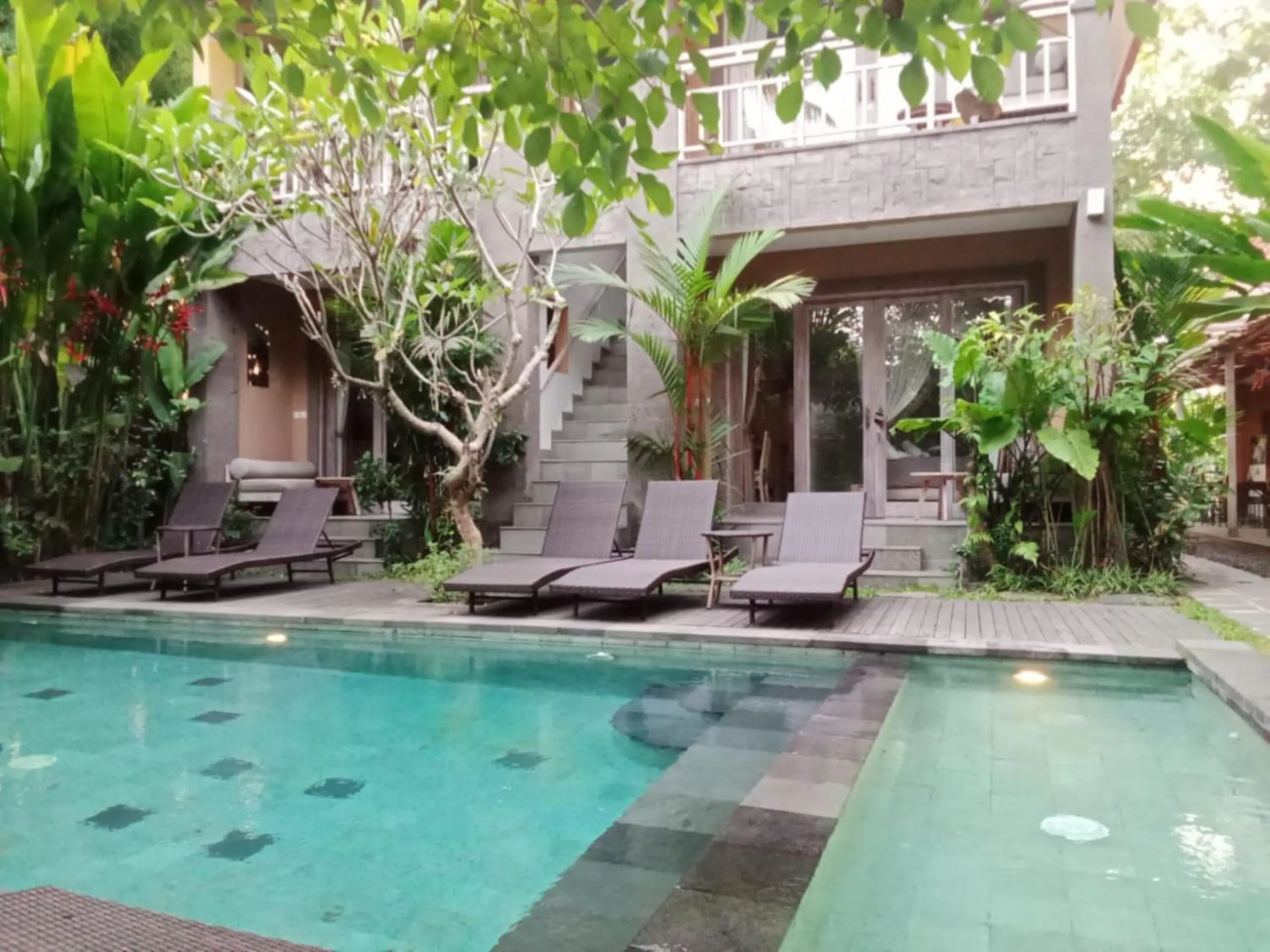 Swimming pool in Ubad Retreat