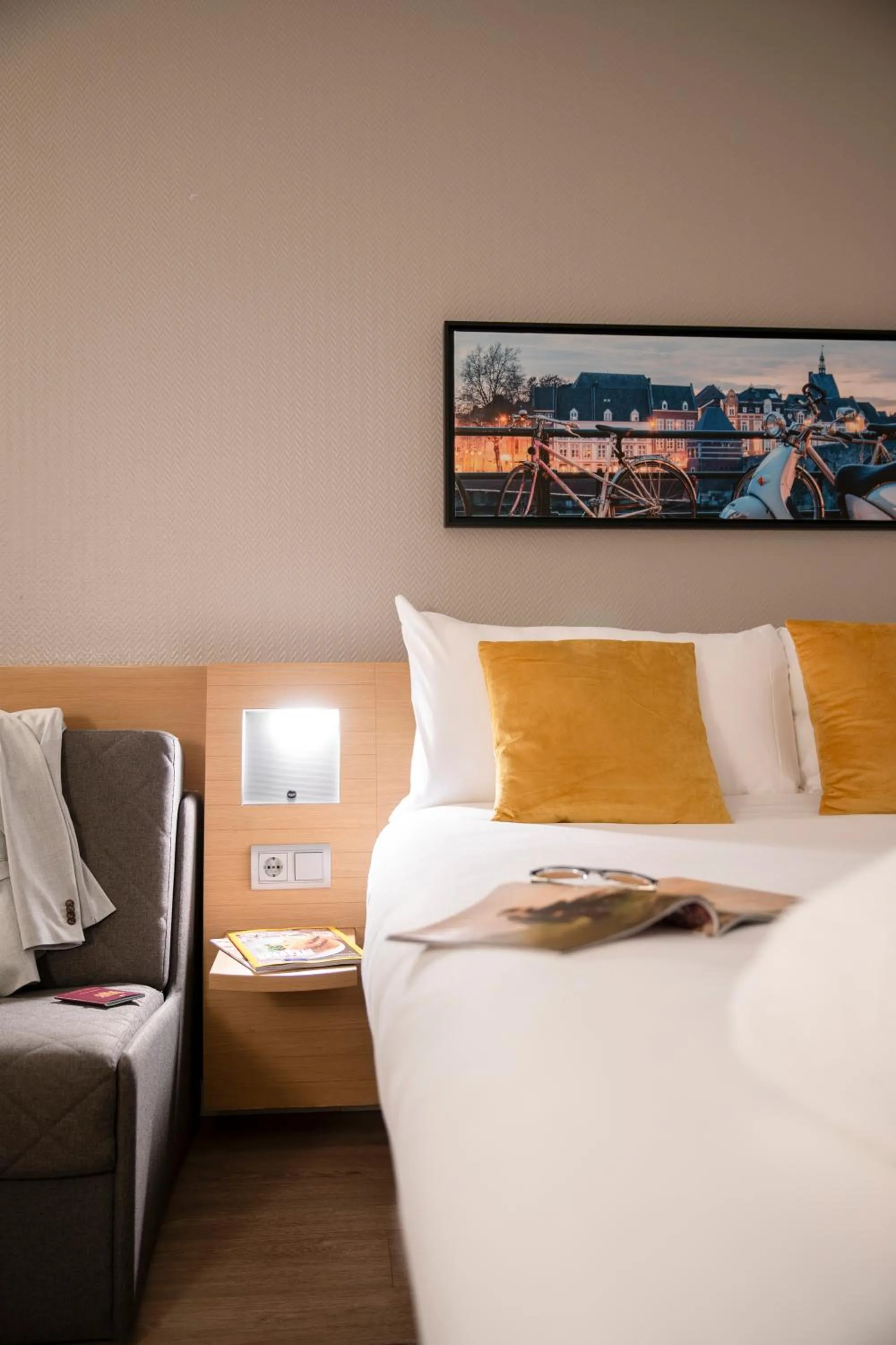 Bed in Novotel Maastricht