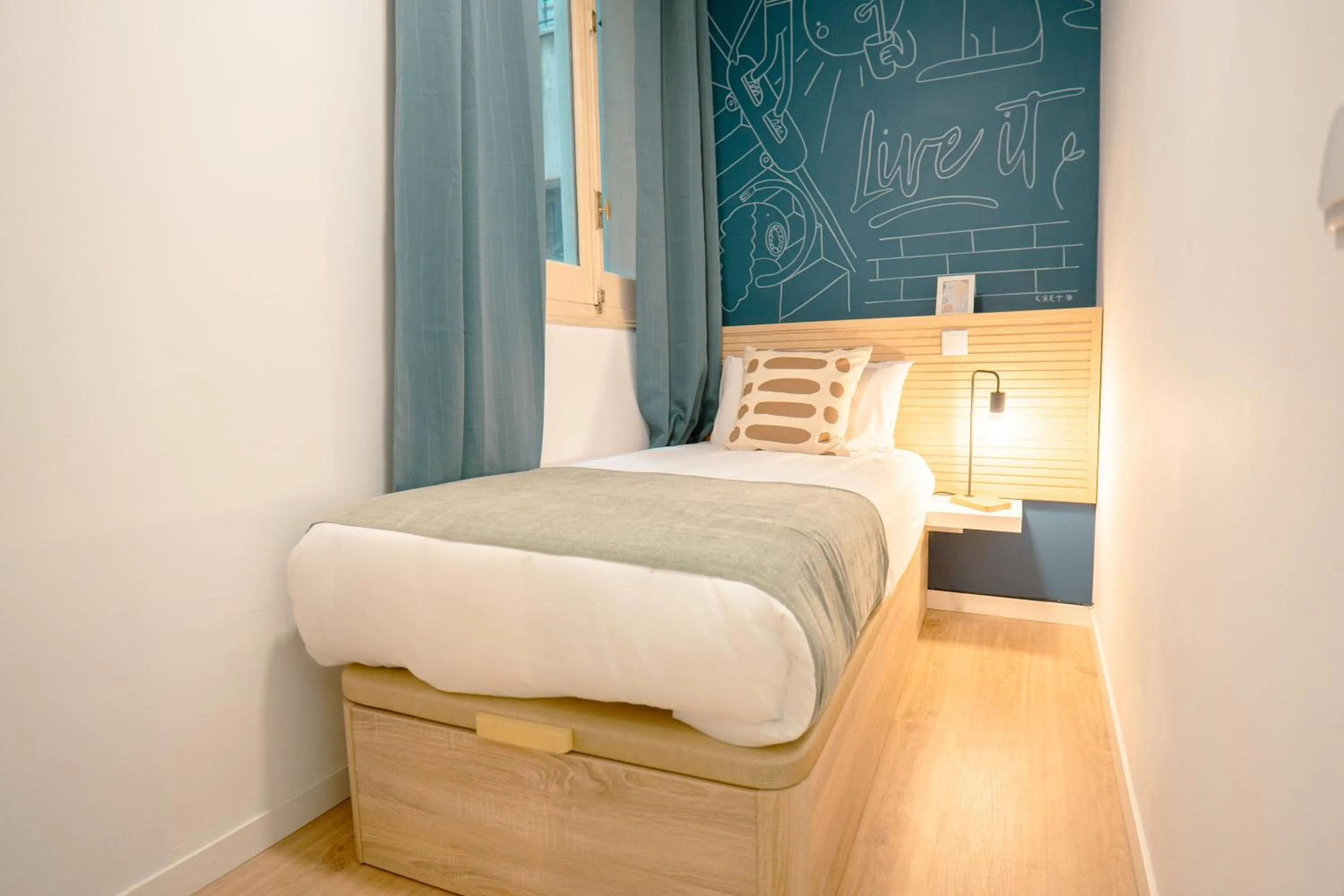 Bed in Live it Madrid Gran Vía