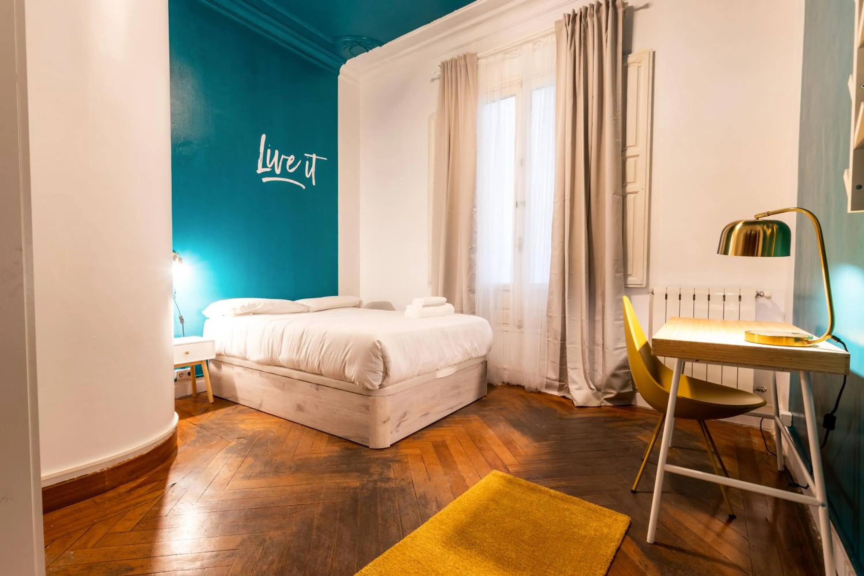 Bedroom, Bed in Live it Madrid Gran Vía