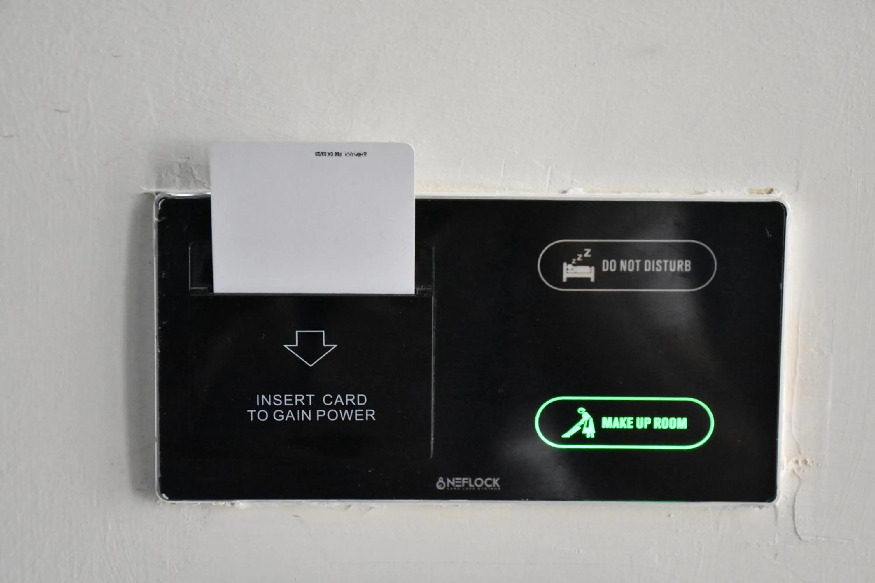 Billiard in Shishly Palace Hotel