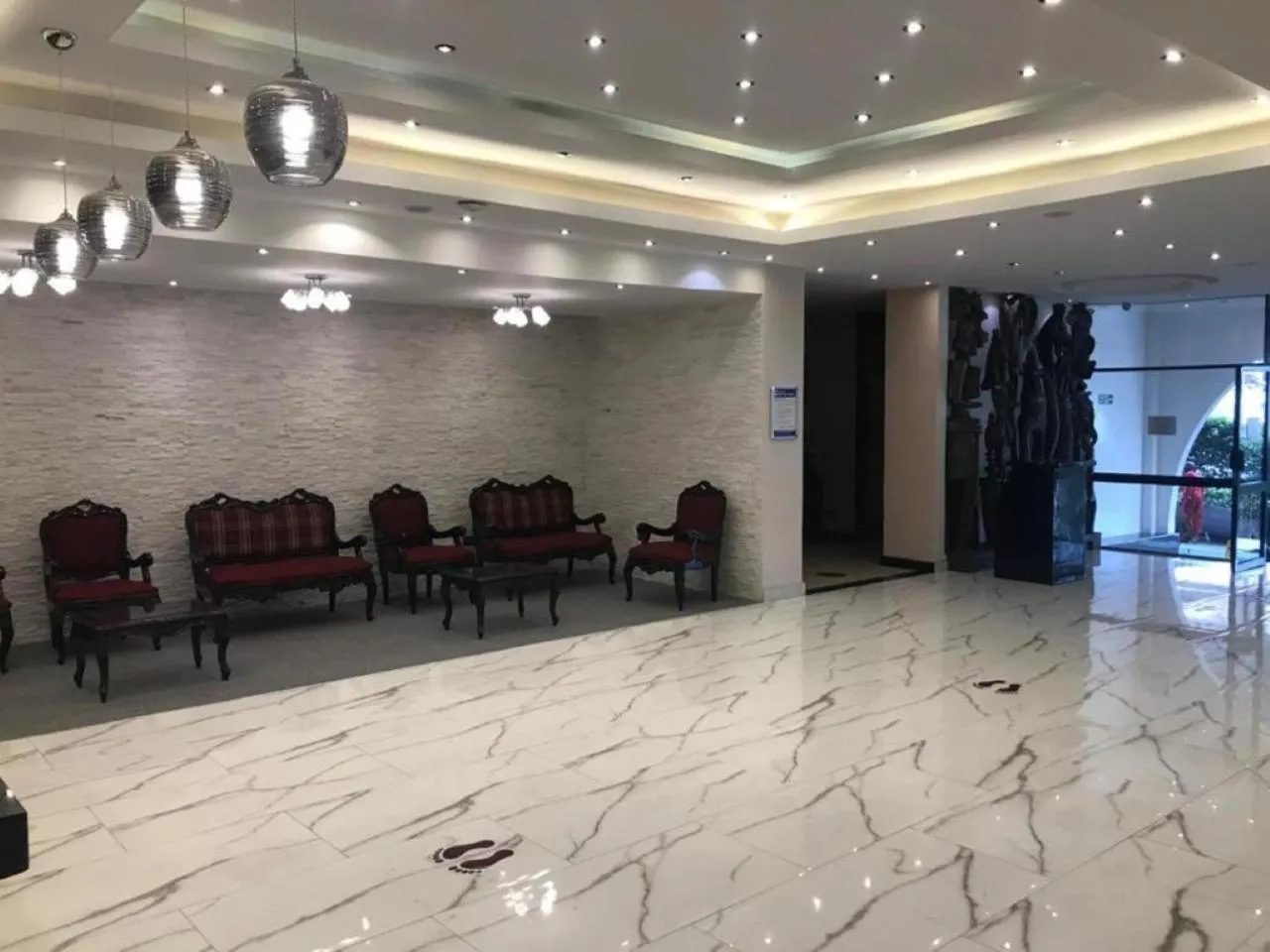Seating area in Best Western Plus Meridian Hotel