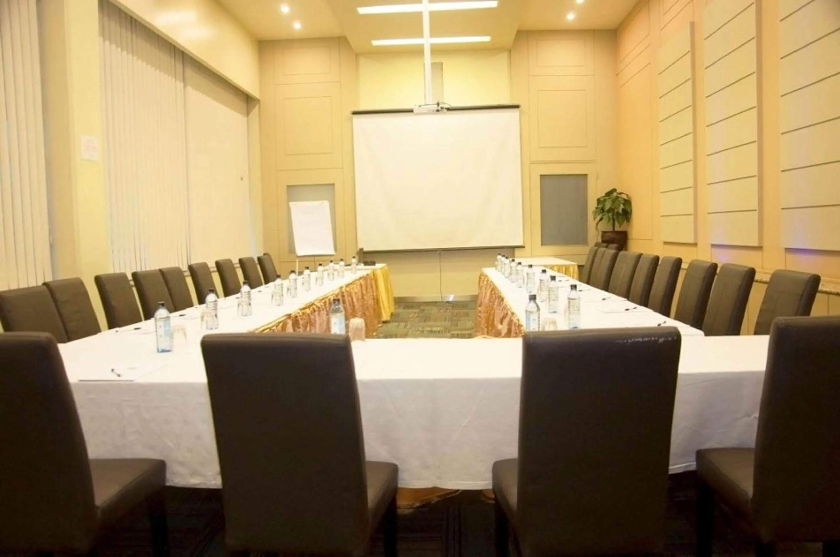 On site in Best Western Plus Meridian Hotel