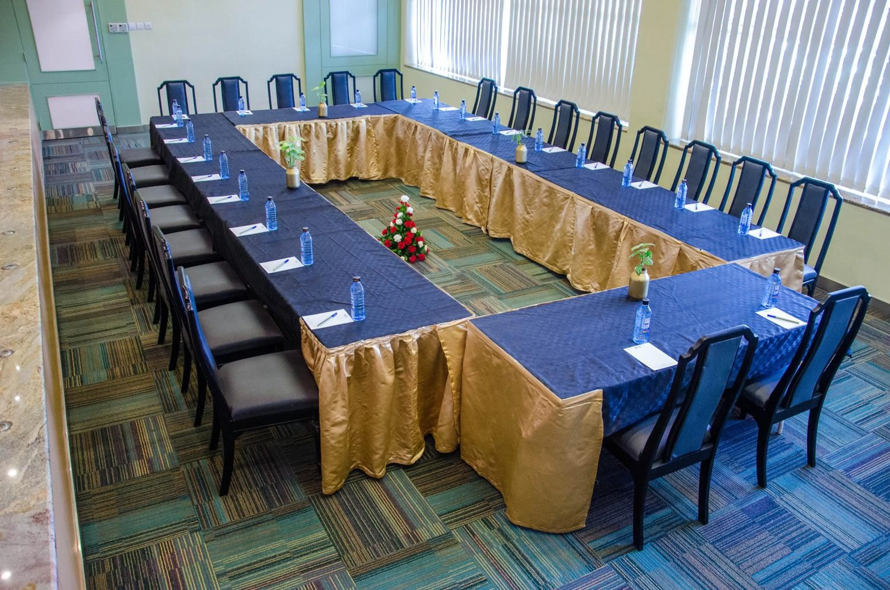 Business facilities in Best Western Plus Meridian Hotel