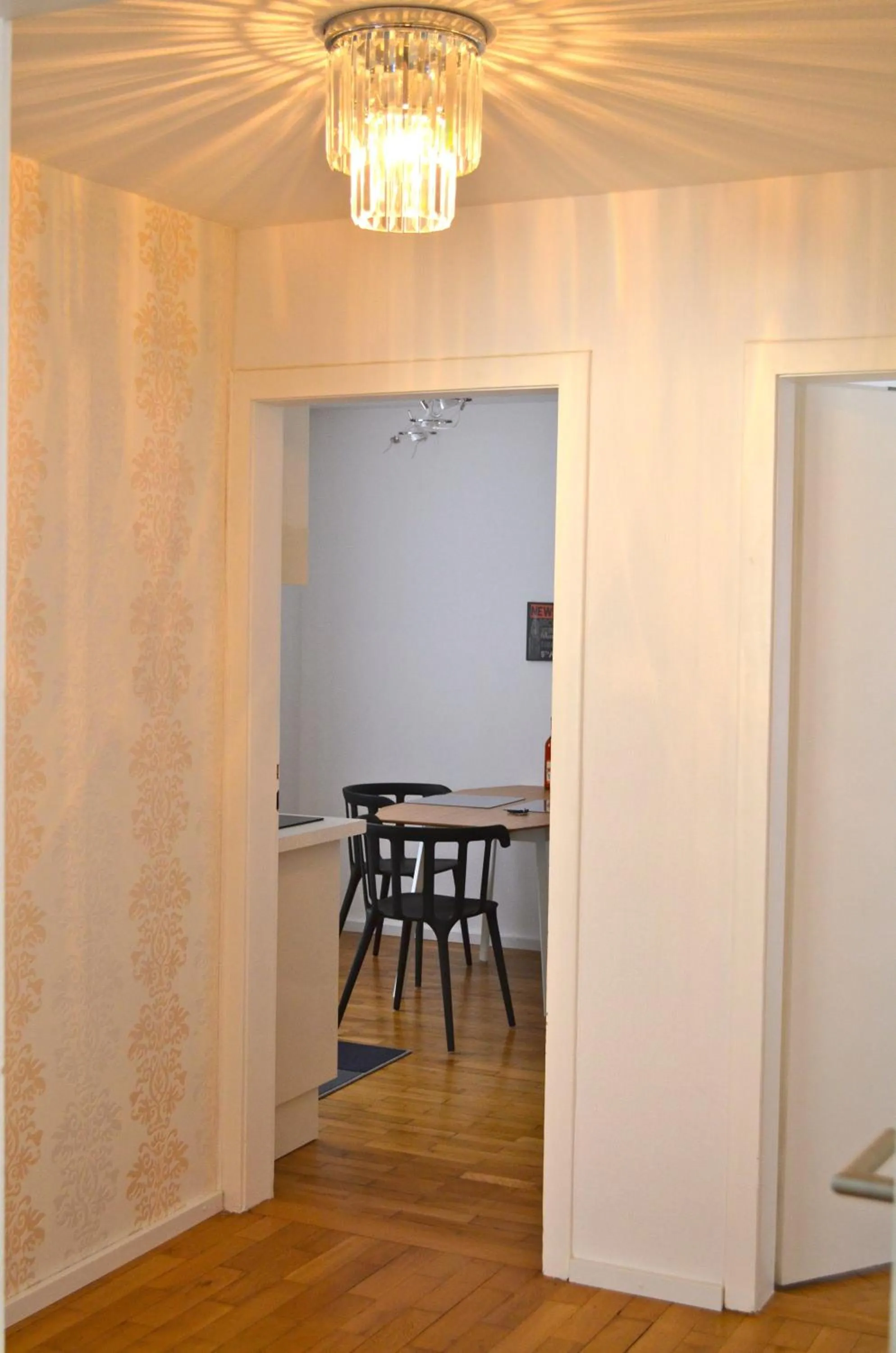 Dining area in Prinz City Apartments