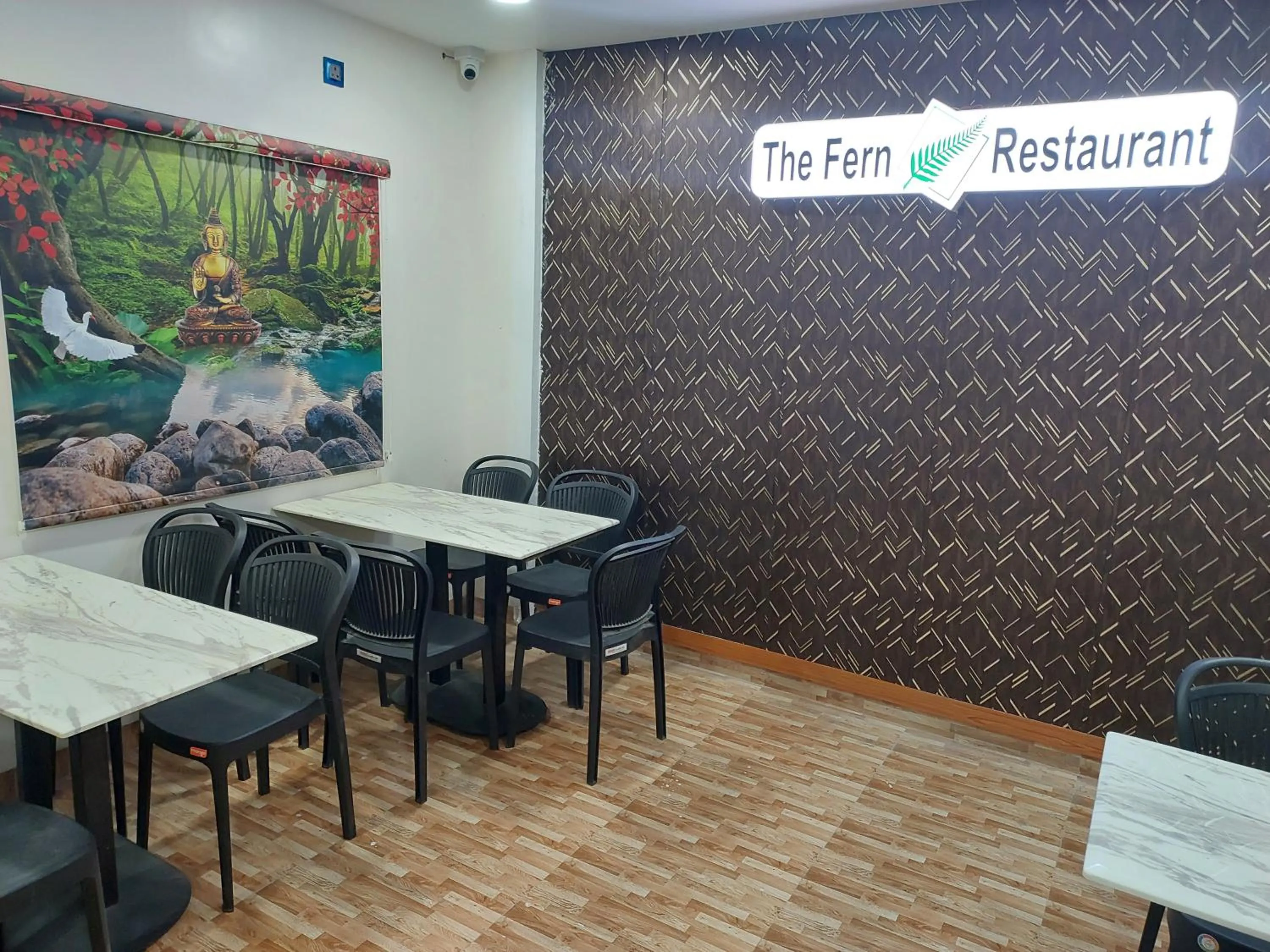 Restaurant/places to eat in Hotel Sai Dakshina Inn & The Fern Restaurant