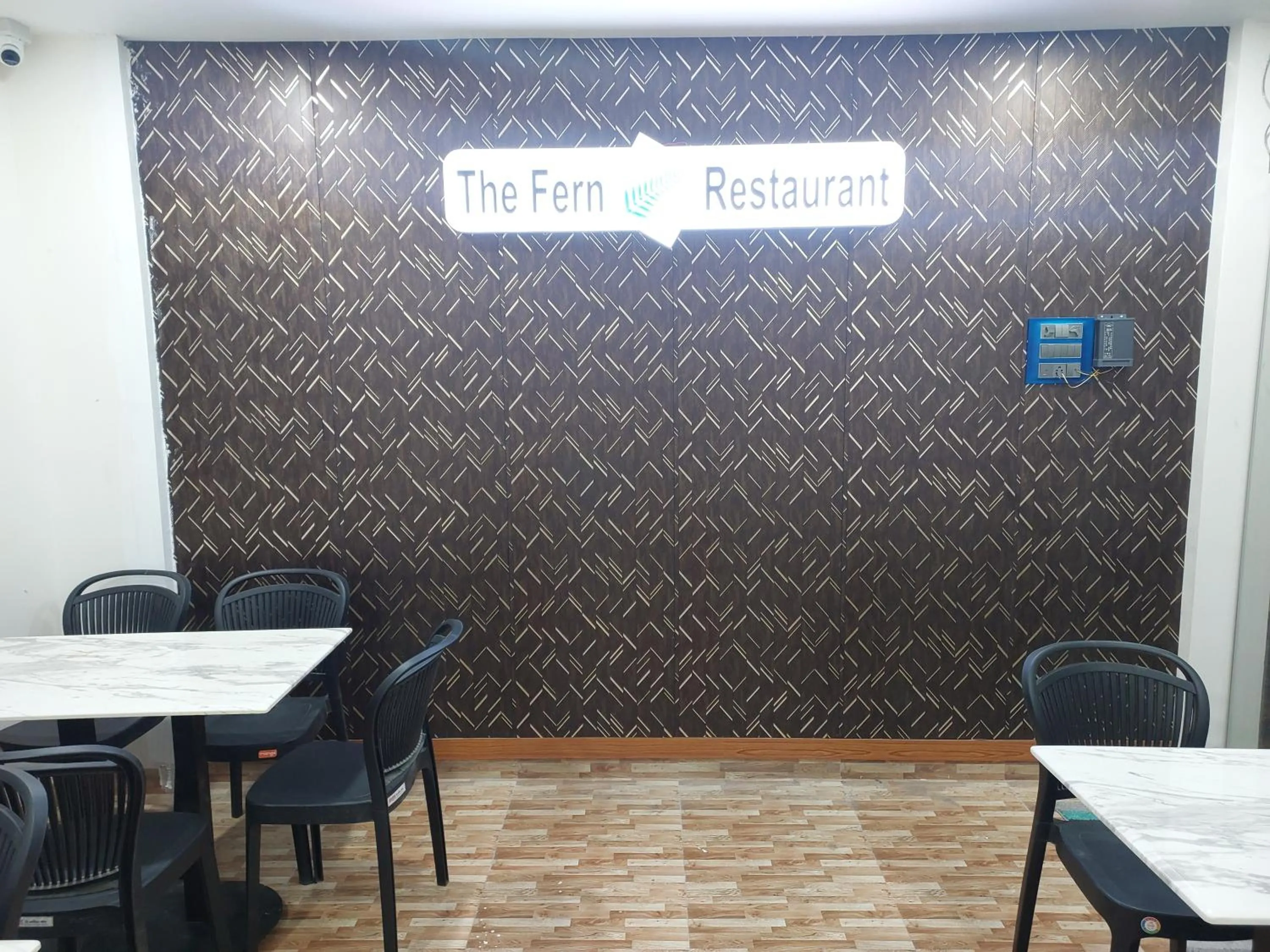Restaurant/places to eat in Hotel Sai Dakshina Inn & The Fern Restaurant