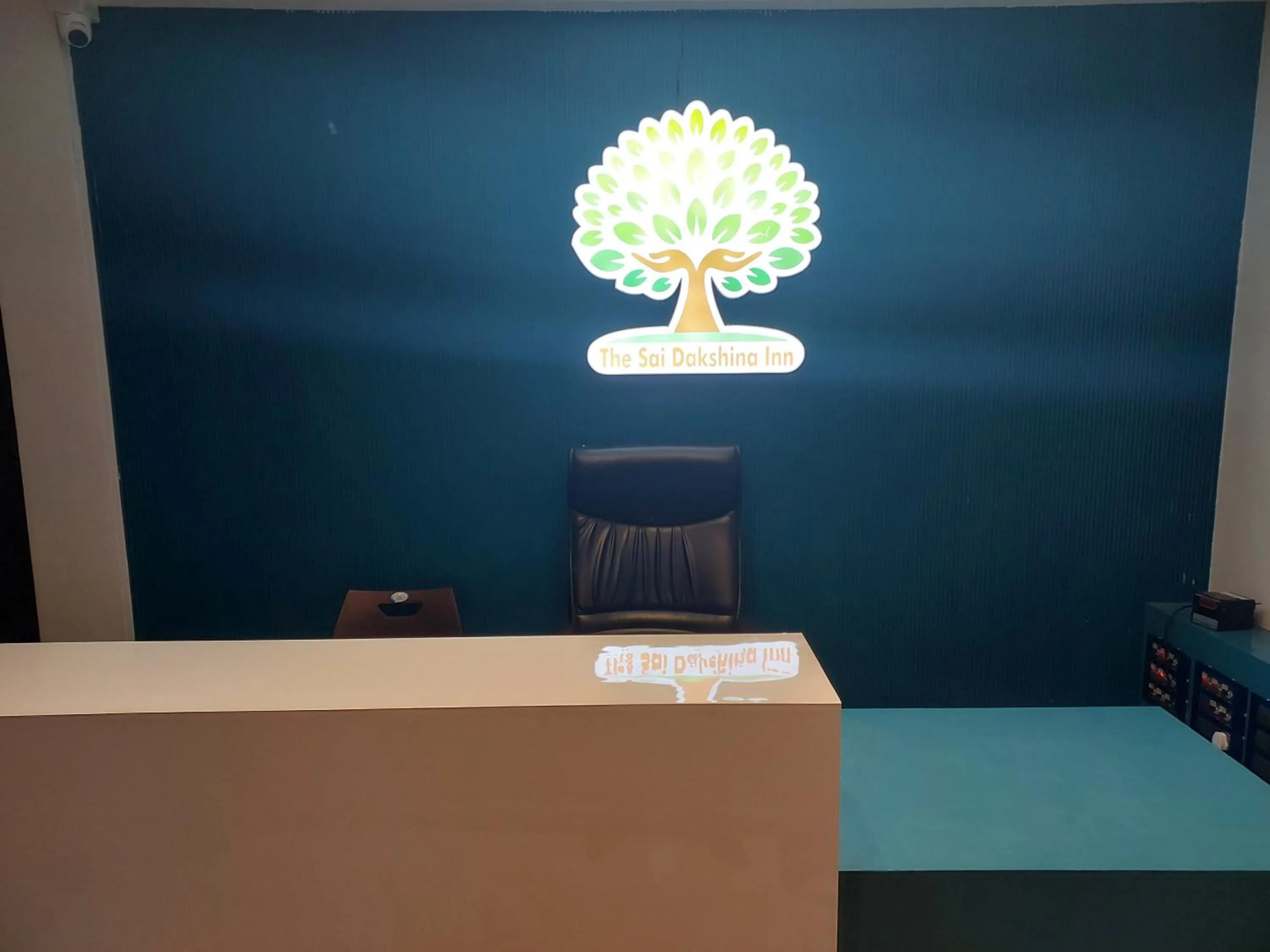 Hotel Sai Dakshina Inn & The Fern Restaurant