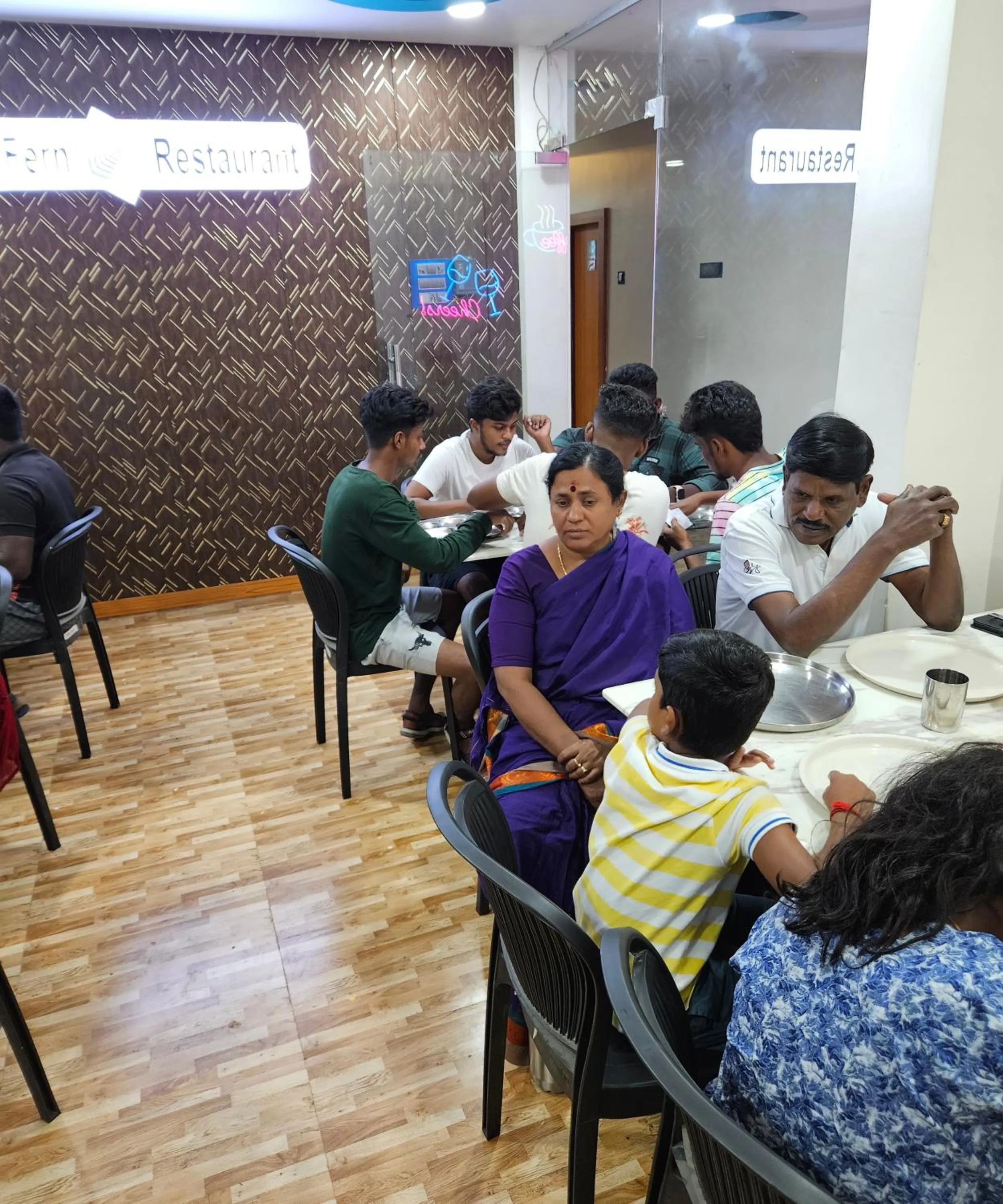 Hotel Sai Dakshina Inn & The Fern Restaurant