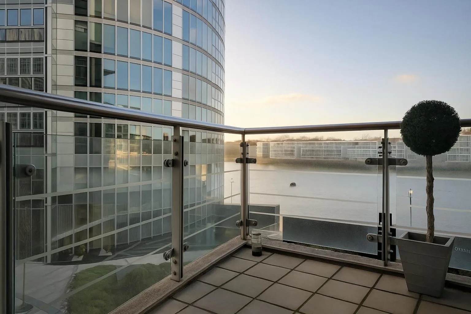 Balcony/Terrace in Still Life - Vauxhall