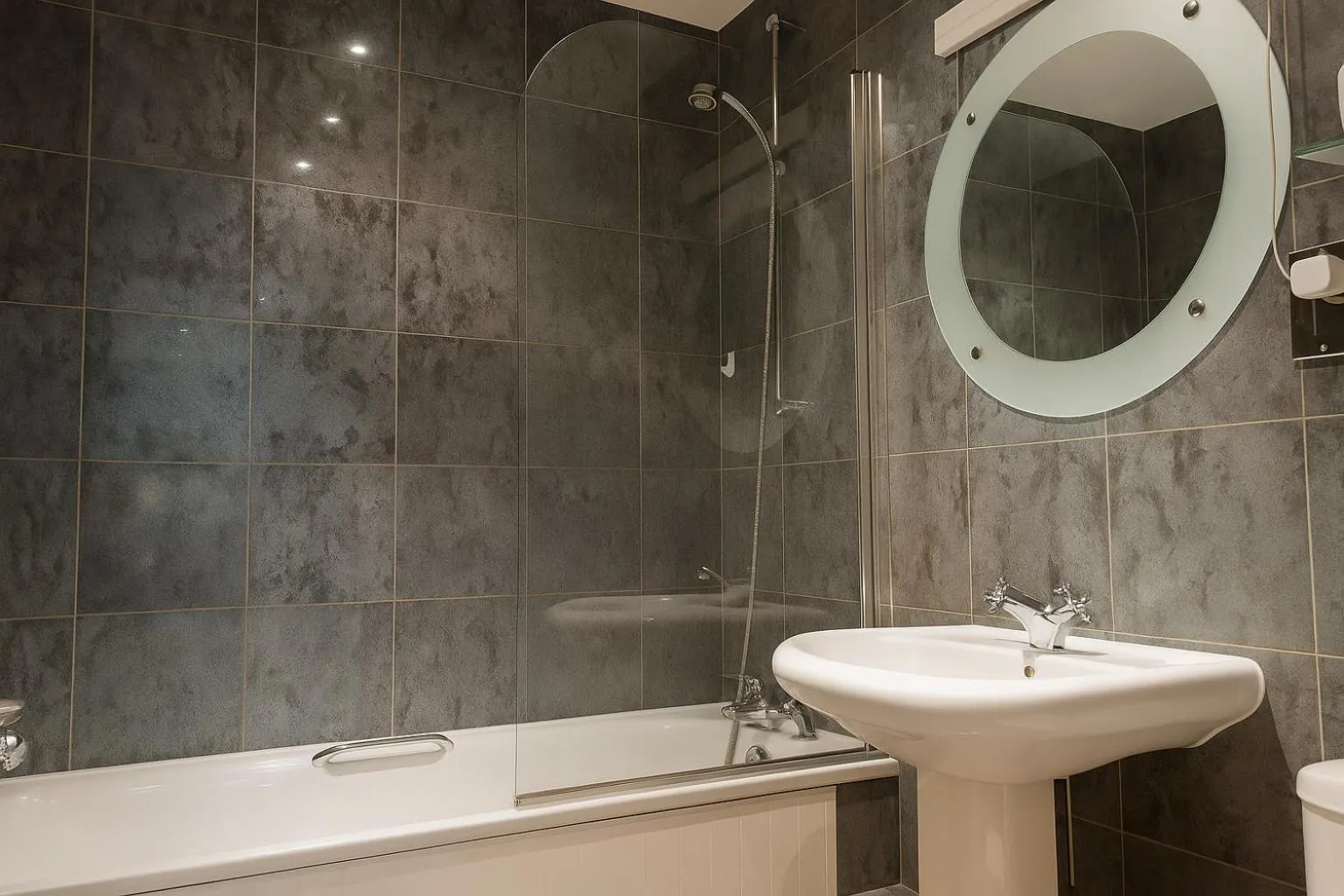 Bathroom in Still Life - Vauxhall