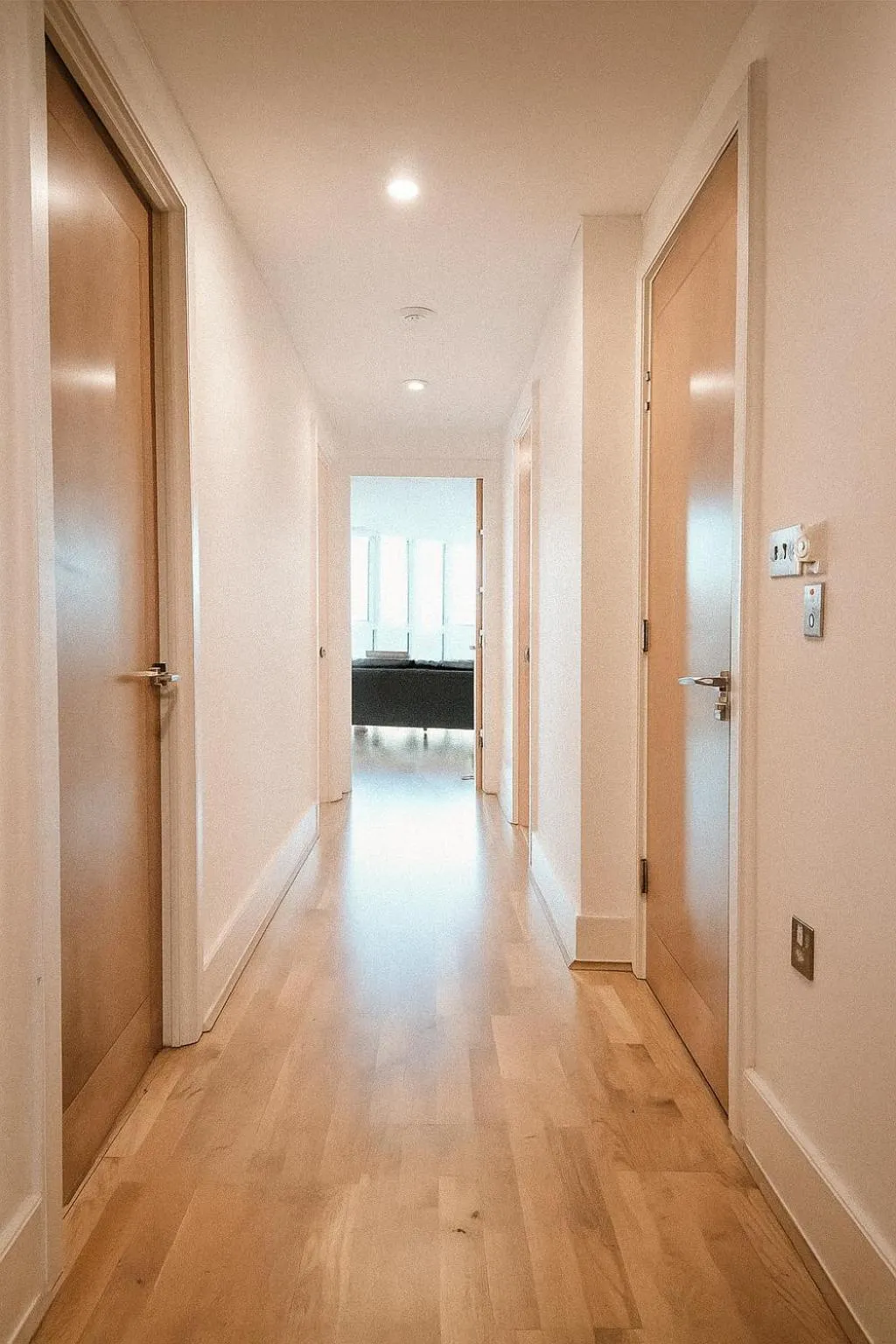 Photo of the whole room in Still Life - Vauxhall