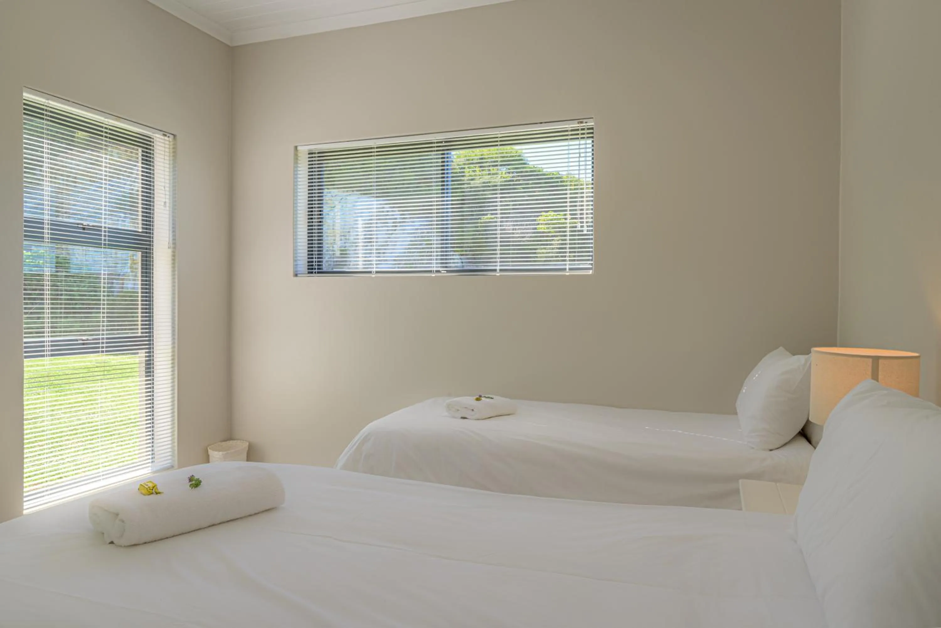 Bedroom, Bed in Fynbos Golf and Country Estate