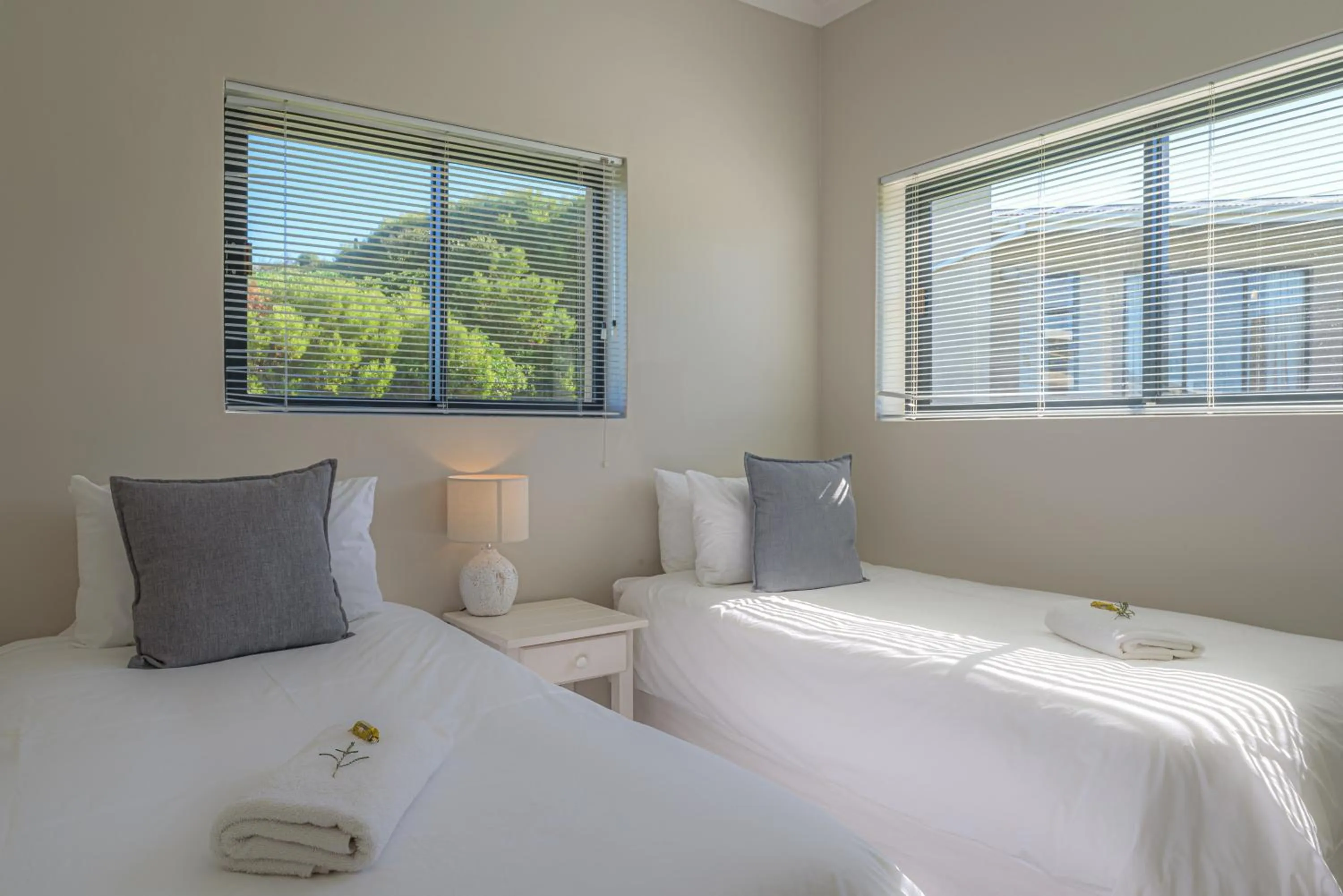 Bedroom, Bed in Fynbos Golf and Country Estate