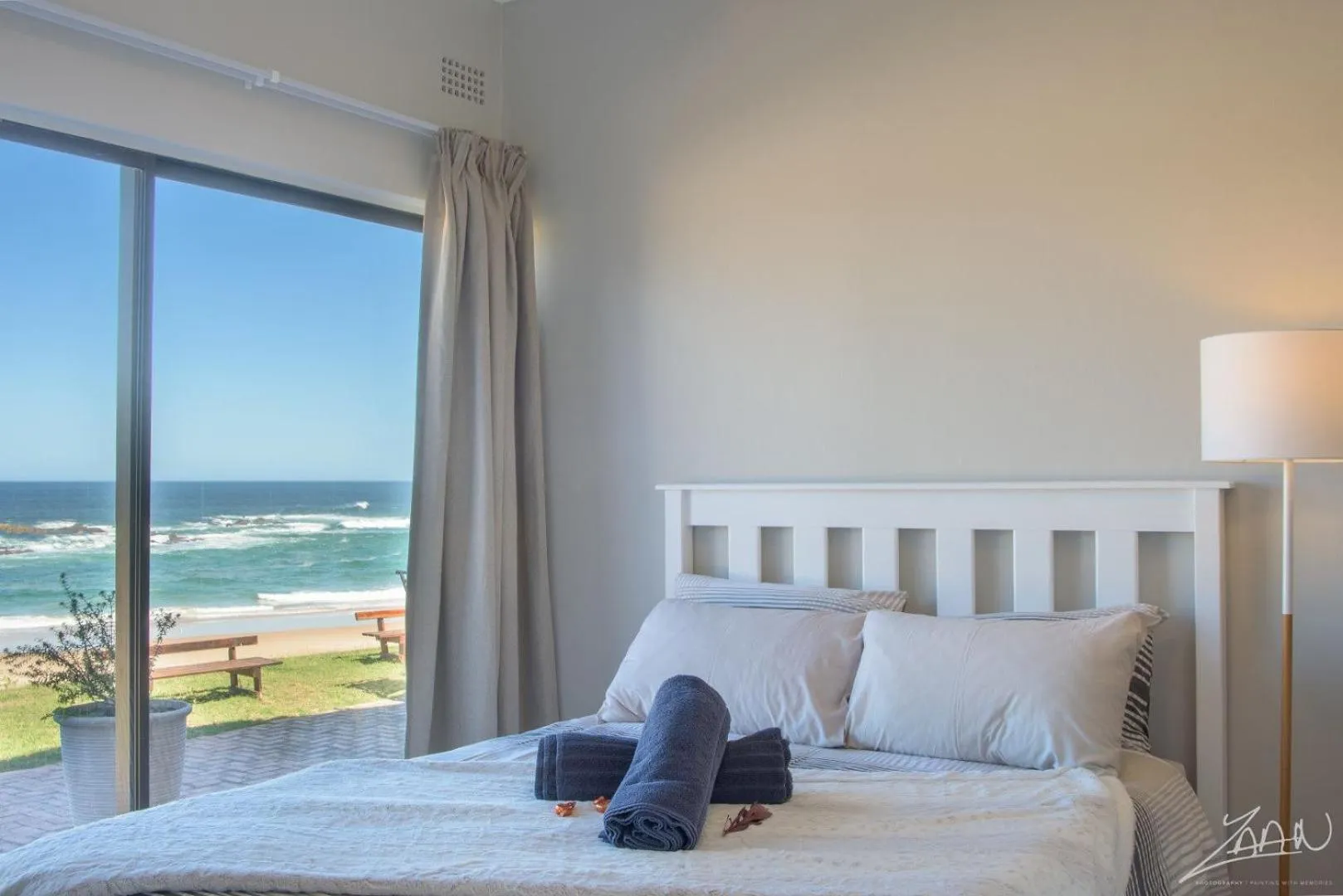 Bedroom, Bed in Fynbos Golf and Country Estate