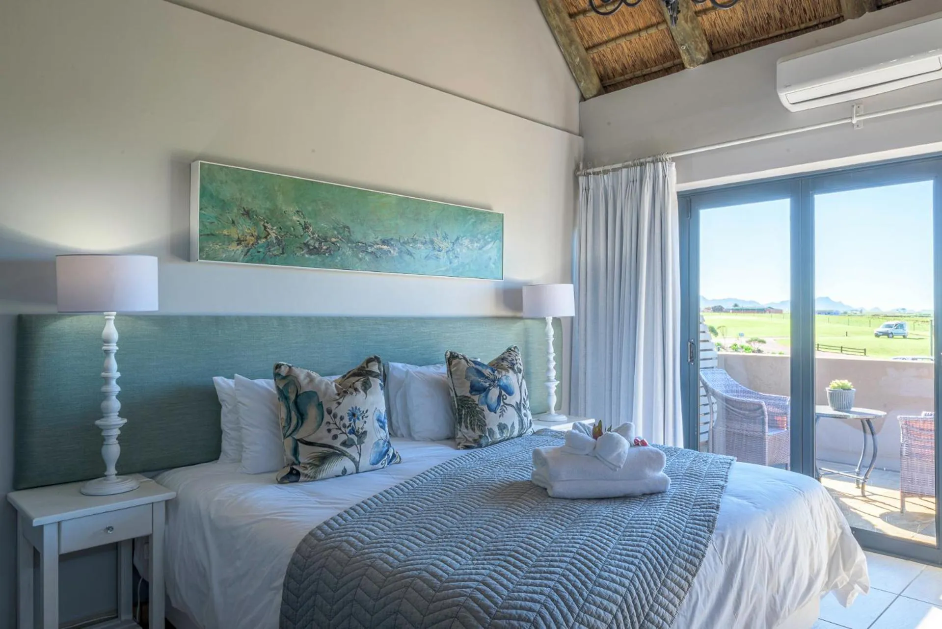 Bedroom, Bed in Fynbos Golf and Country Estate
