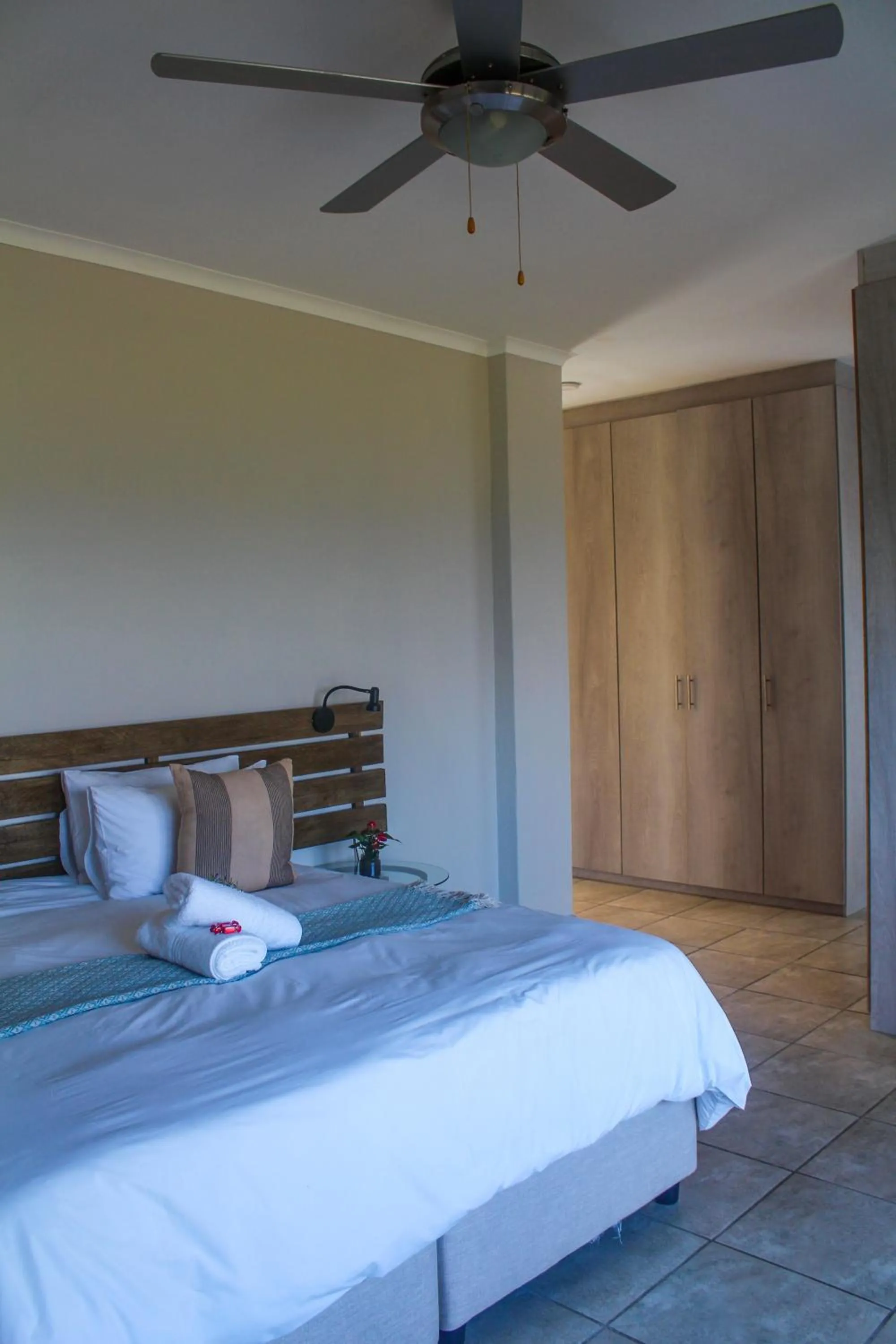 Bed in Fynbos Golf and Country Estate