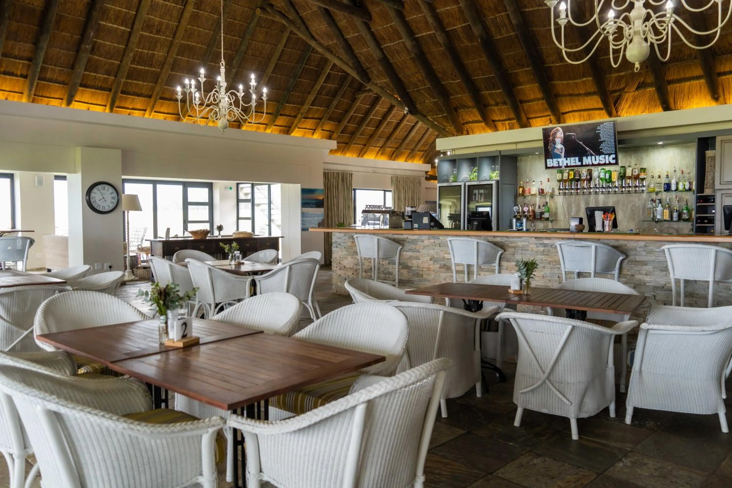 Restaurant/places to eat in Fynbos Golf and Country Estate