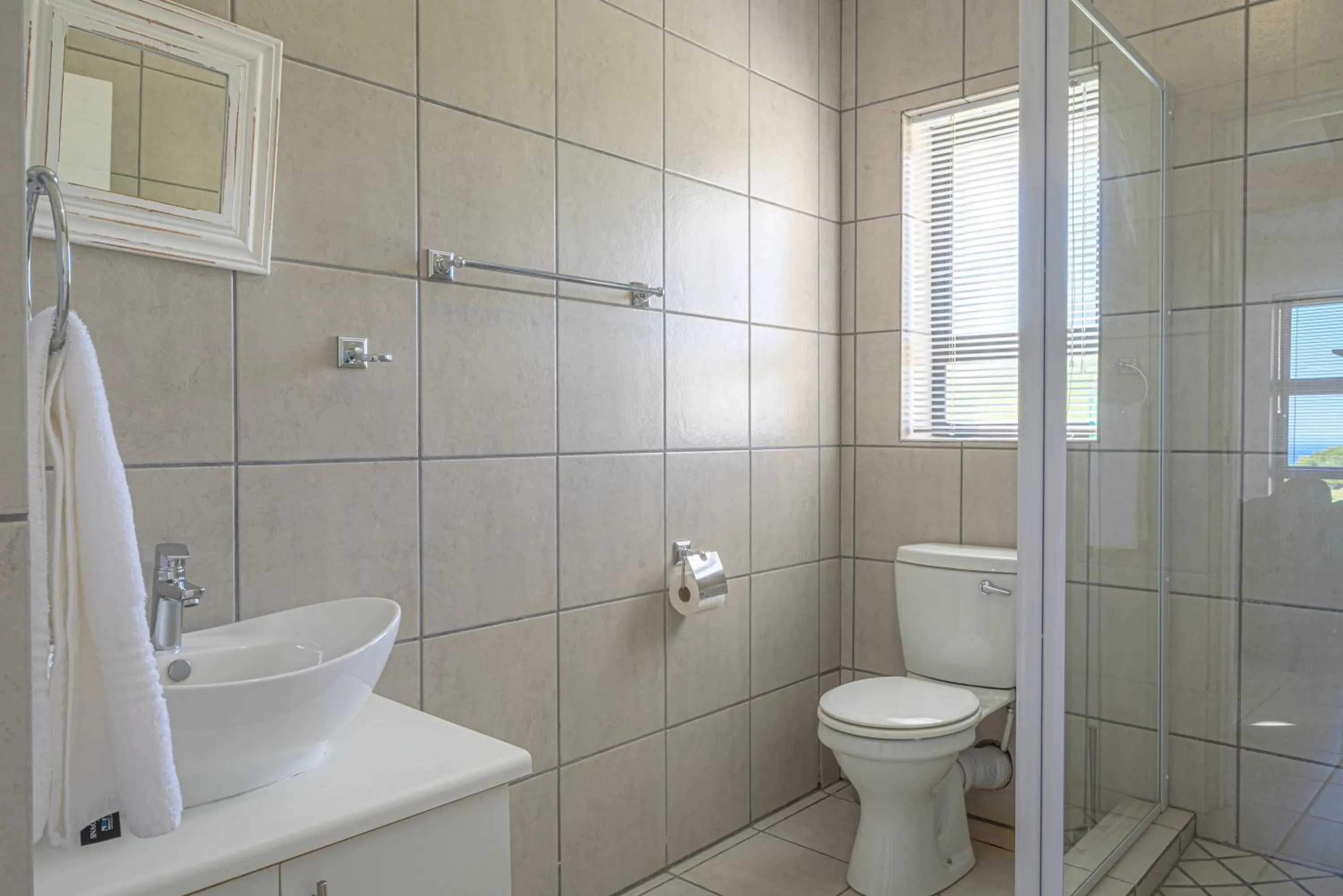 Bathroom in Fynbos Golf and Country Estate