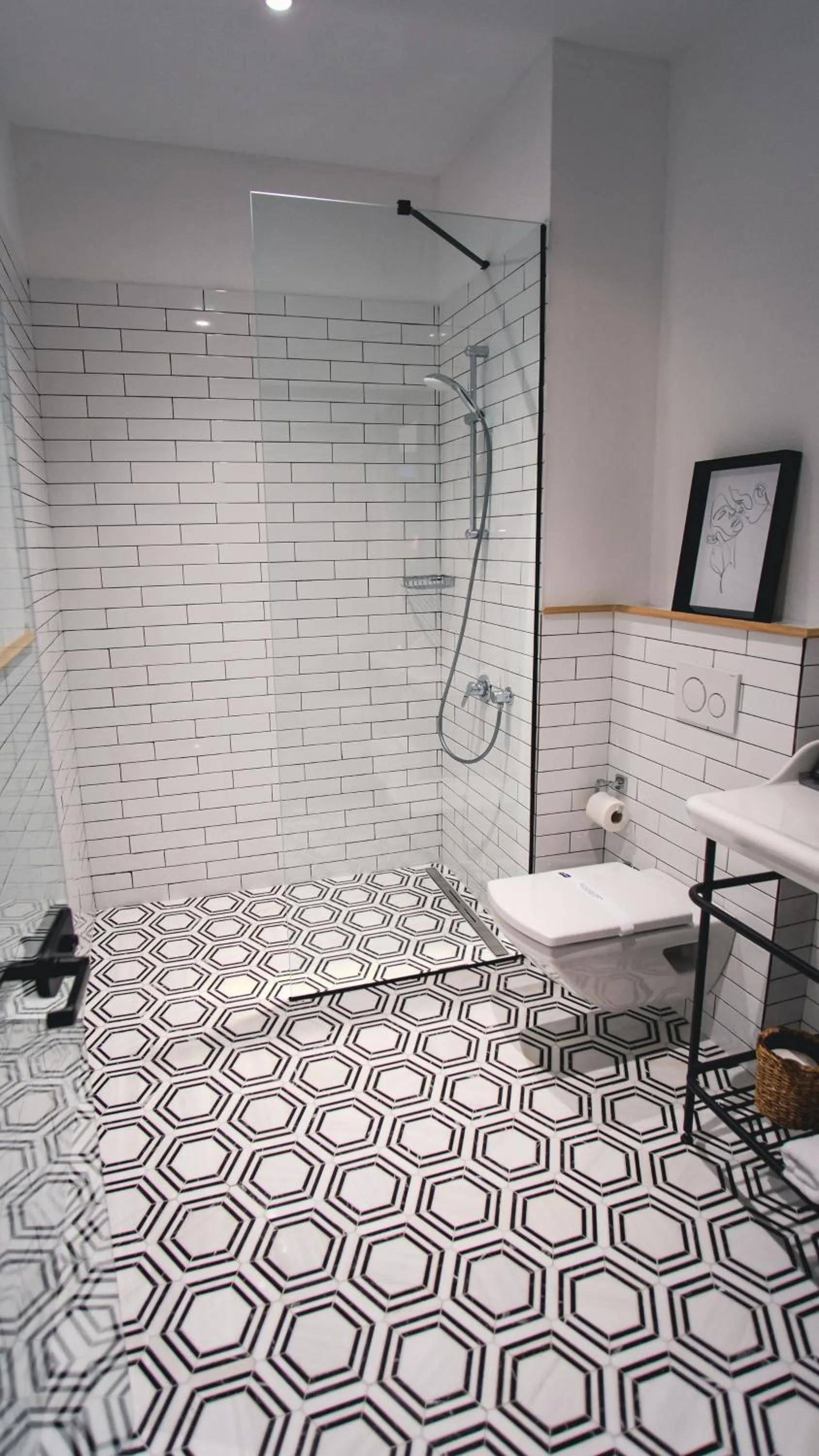 Toilet in Be Side Hotel