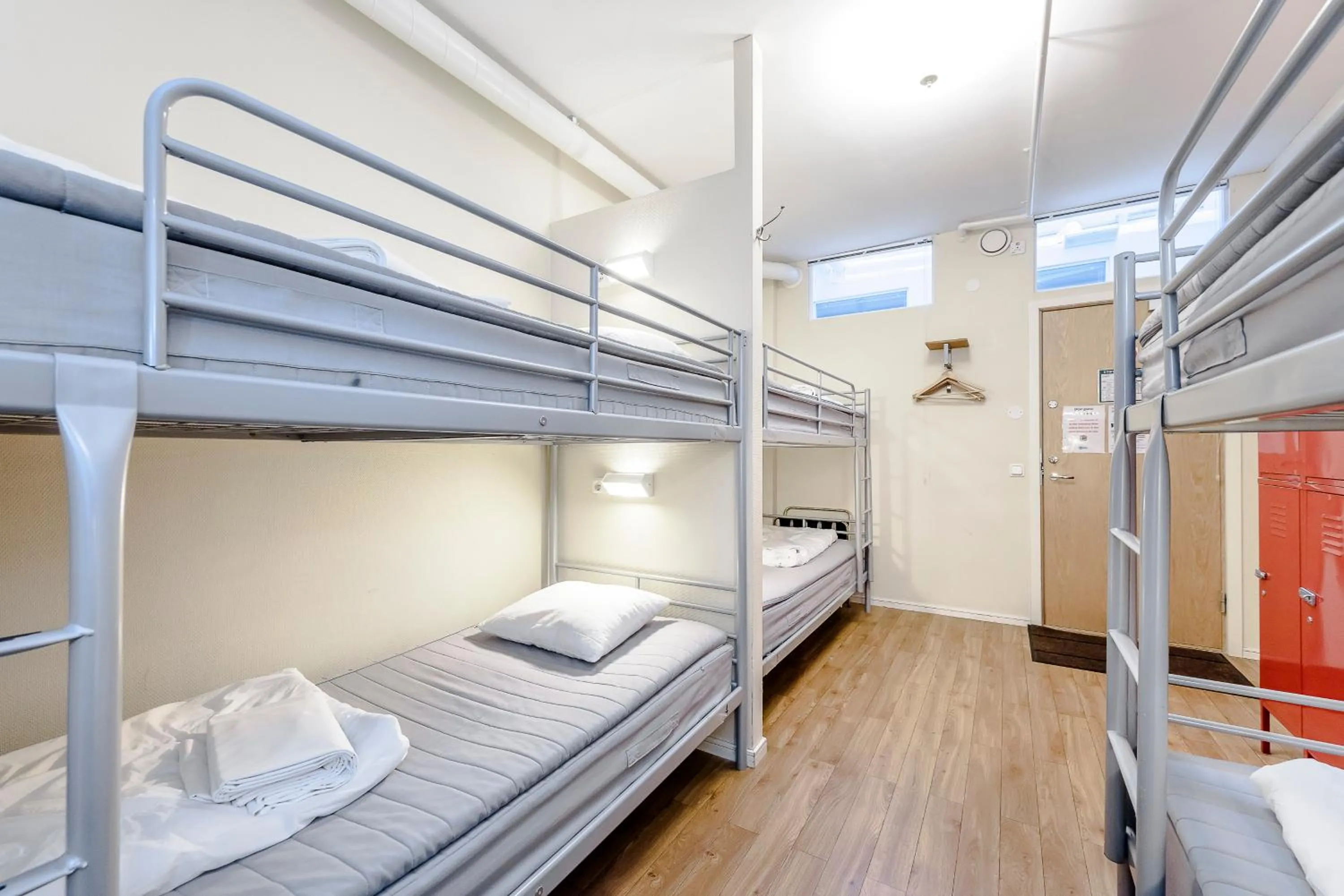 Bedroom, Bed in City Hostel