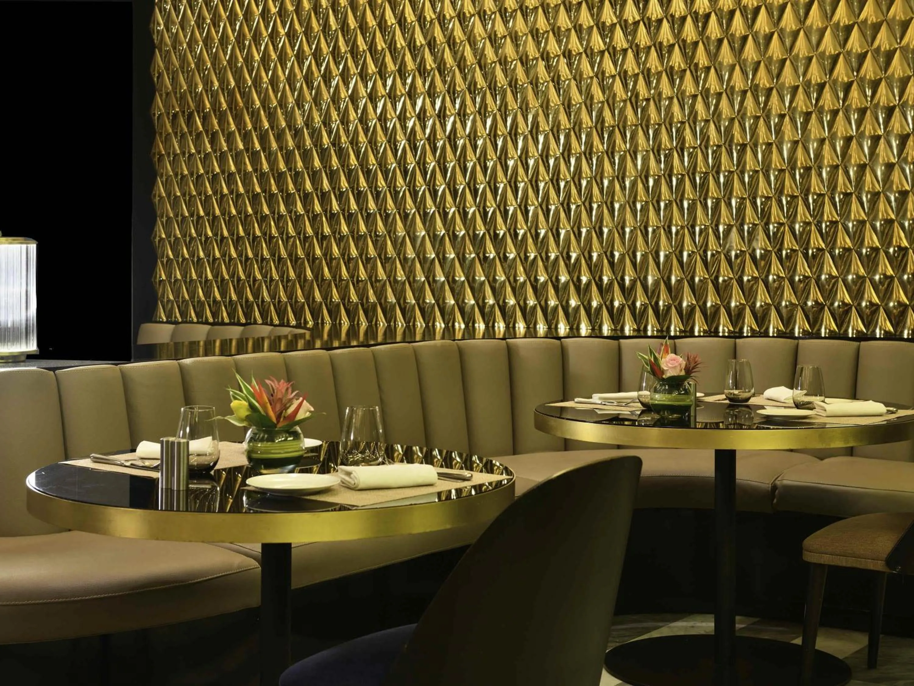 Restaurant/places to eat in Sofitel Abidjan Hotel Ivoire