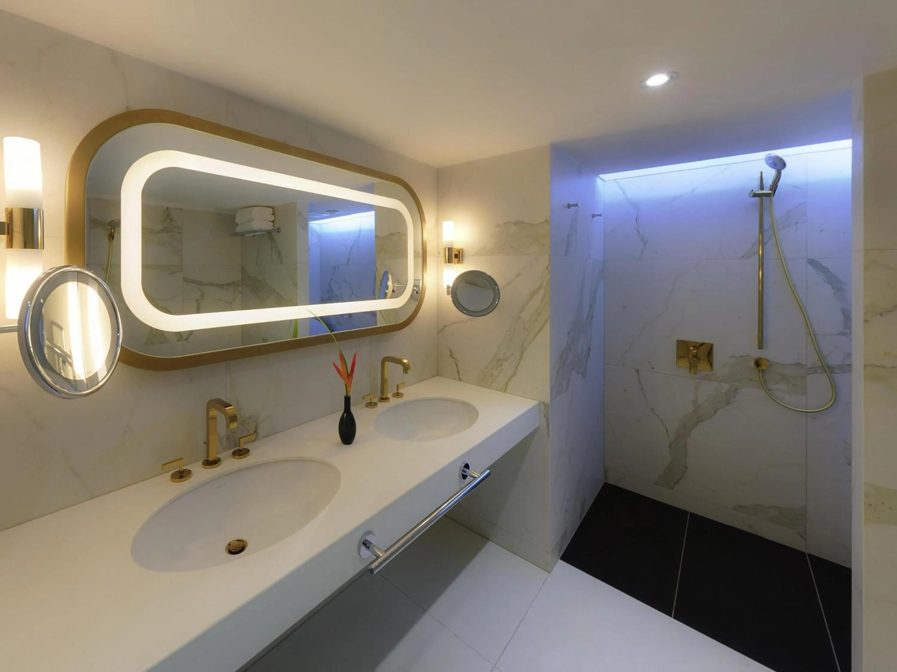 Bedroom in Sofitel Abidjan Hotel Ivoire