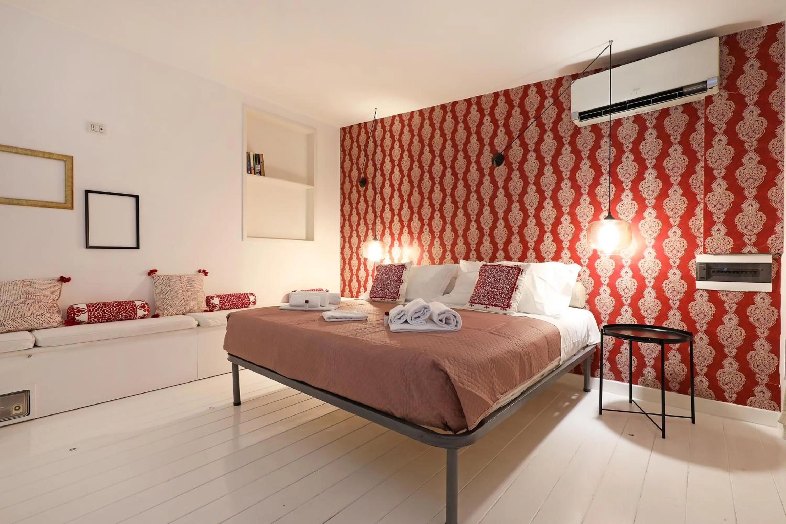 Bed in Luxury Gambero apartment