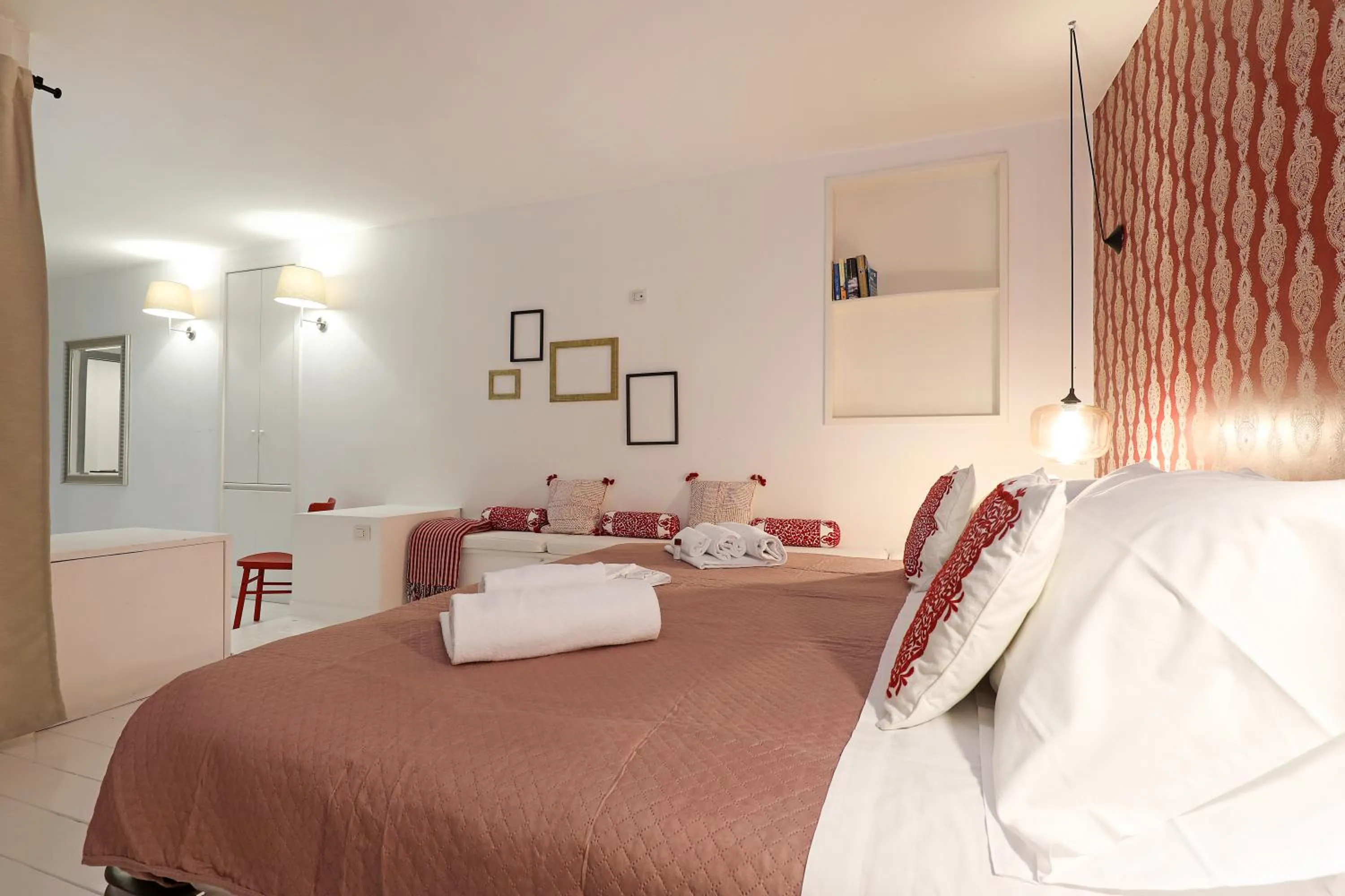 Bed in Luxury Gambero apartment